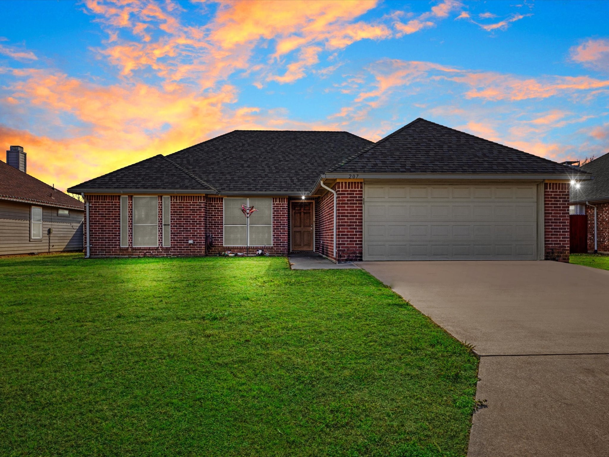 207 Quail Run Aubrey TX 76227