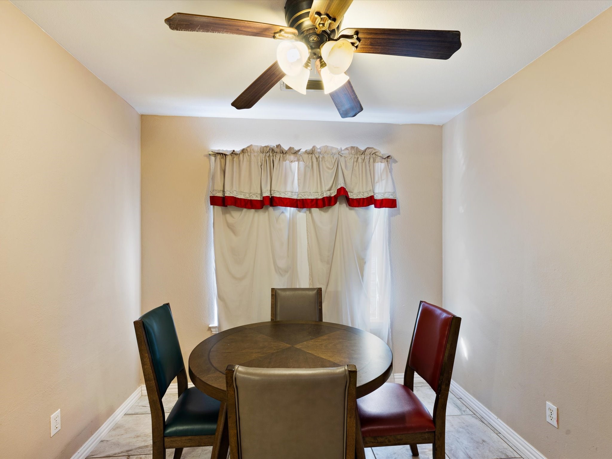 207 Quail Run Aubrey TX 76227