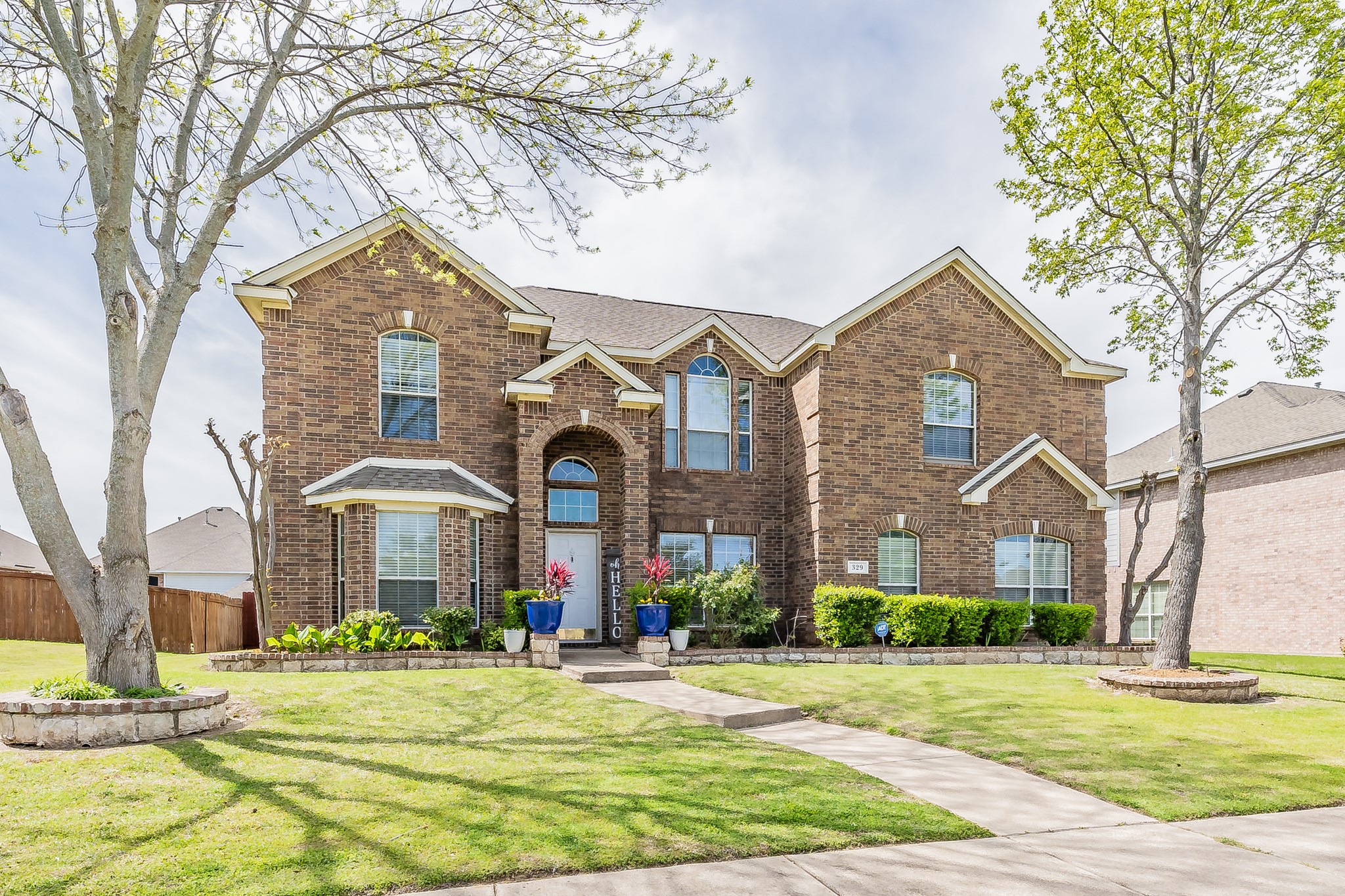 329 Crystal Lake Drive Desoto TX 75115