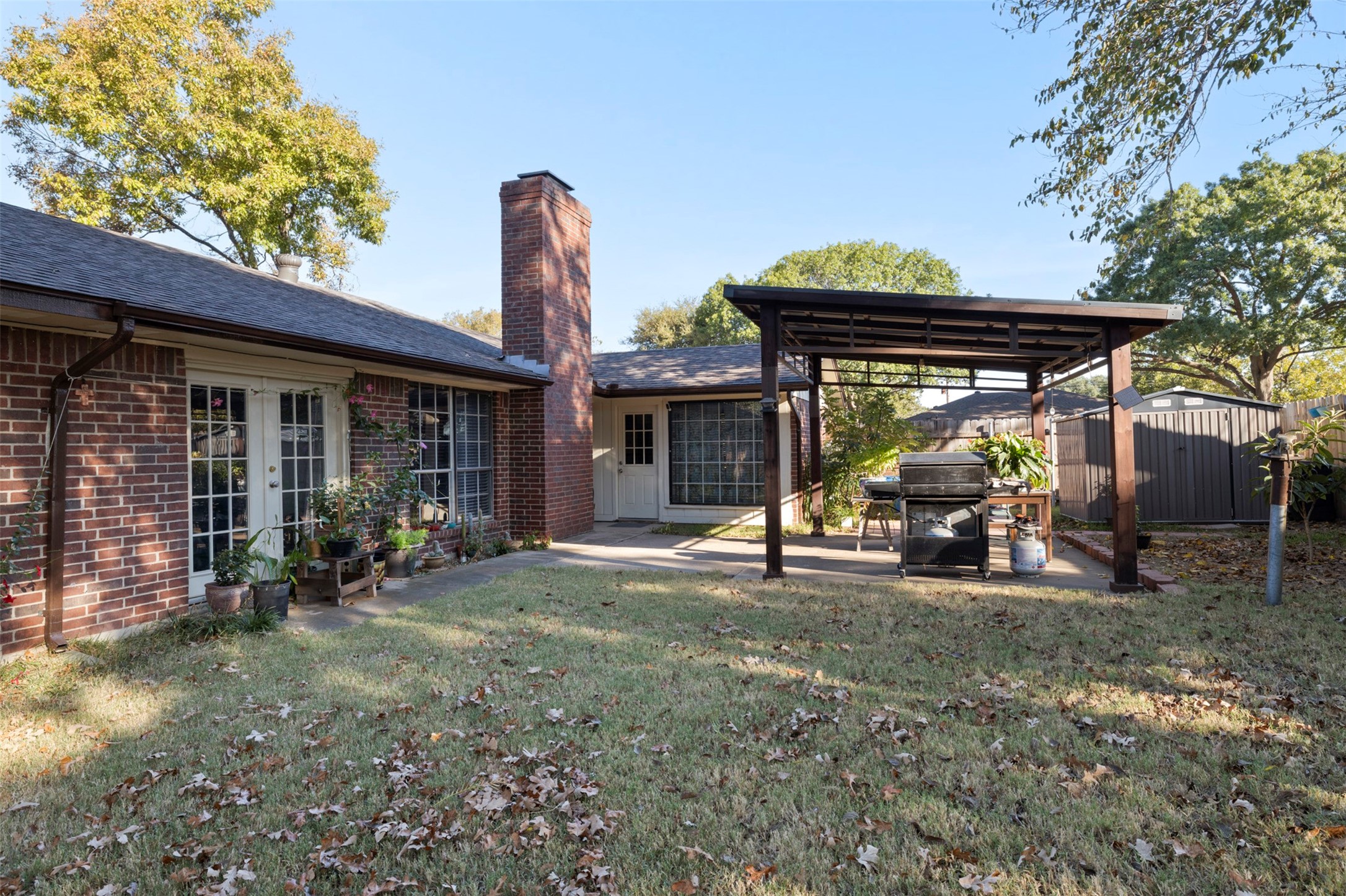 710 Waynelee Drive Lancaster TX 75146
