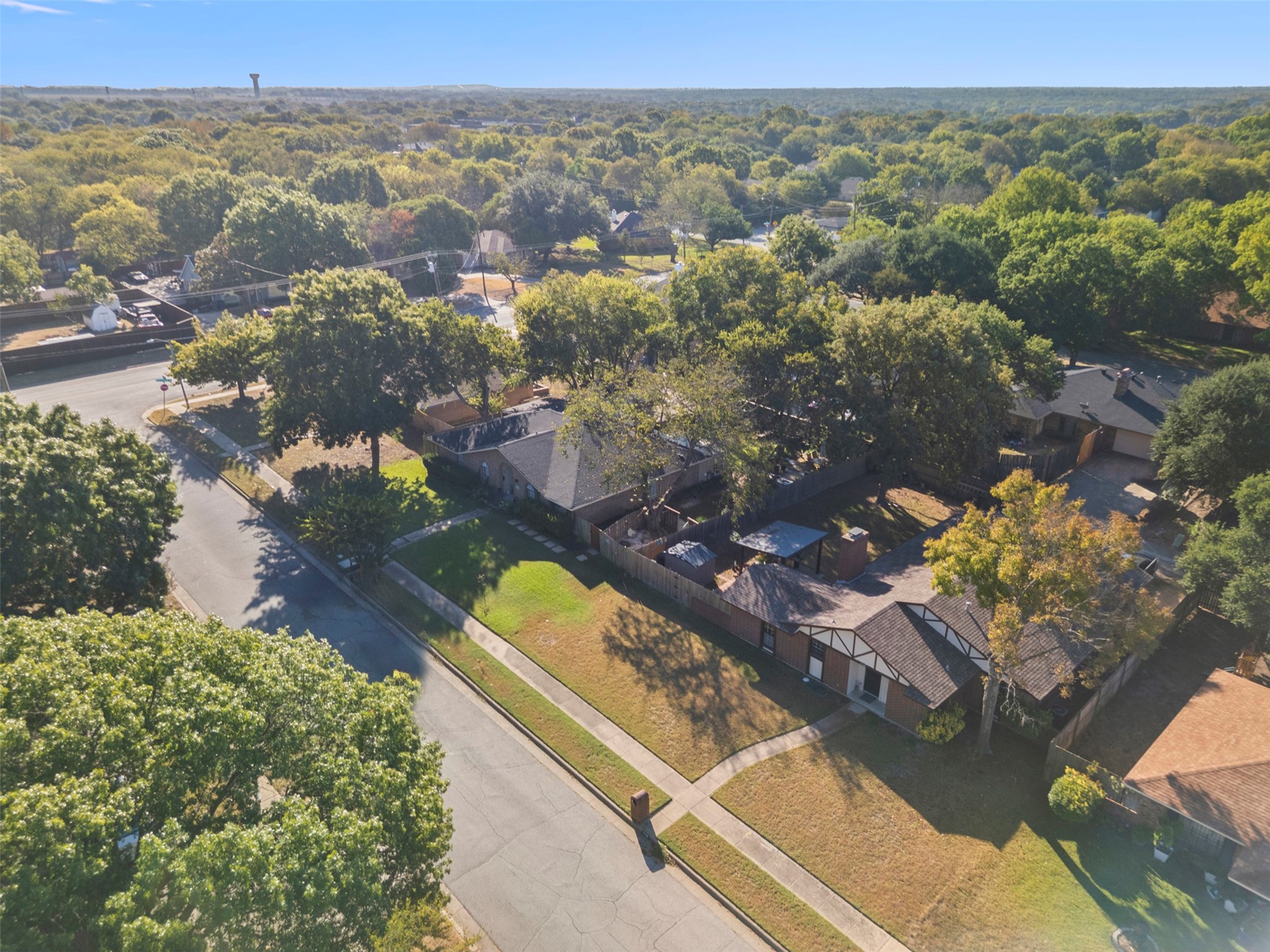 710 Waynelee Drive Lancaster TX 75146