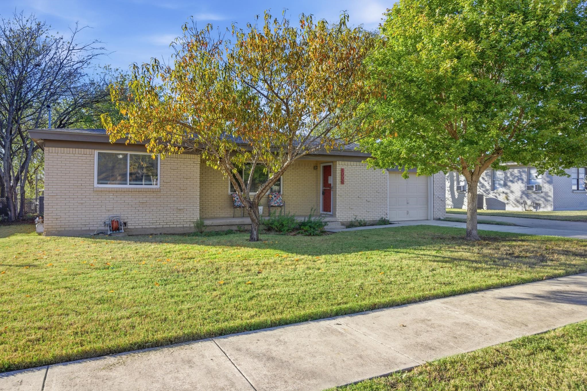 1004 Usher Street Benbrook TX 76126