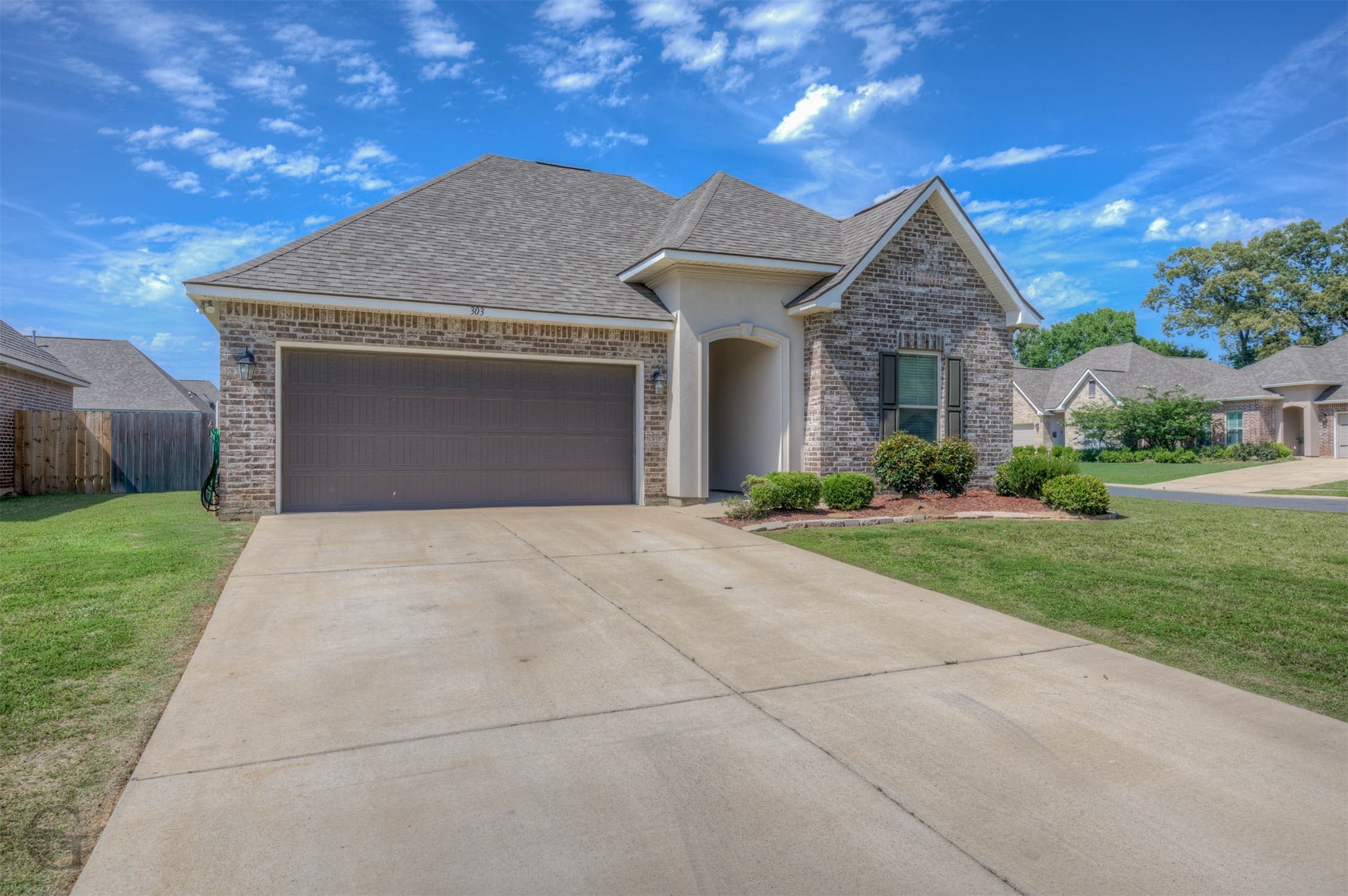 303 Pilatus Drive Shreveport LA 71106
