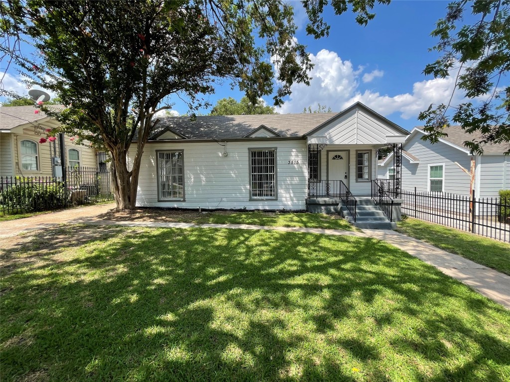 3515 Ivandell Avenue Dallas TX 75211