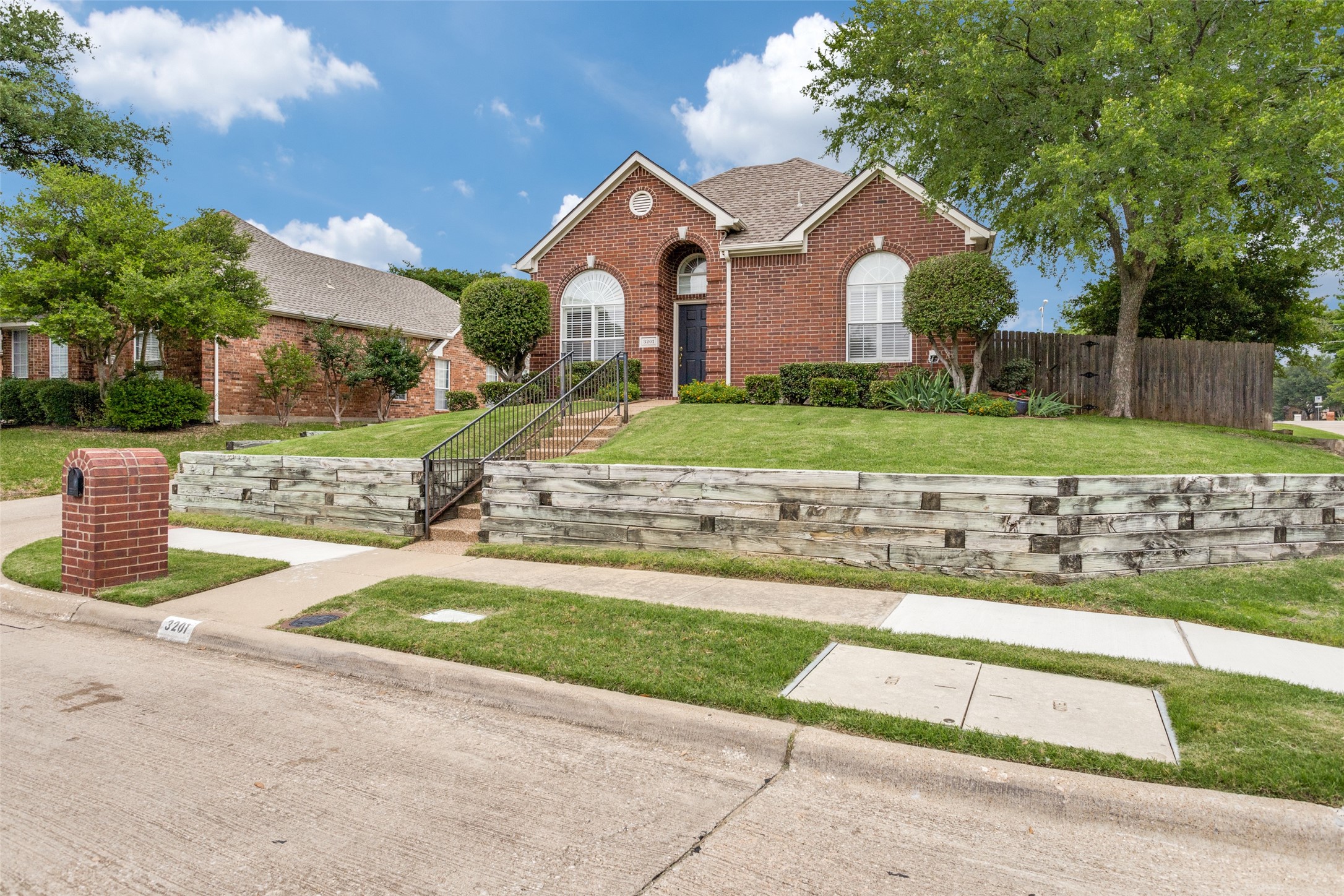 3201 Corning Drive Plano TX 75023