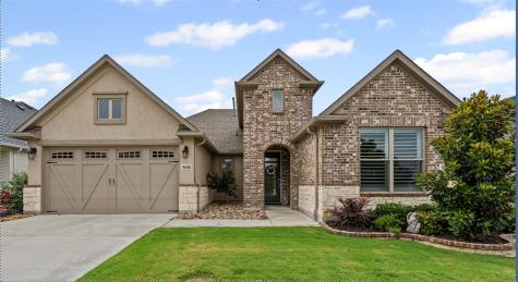 9608 Creekwood Drive Denton TX 76207