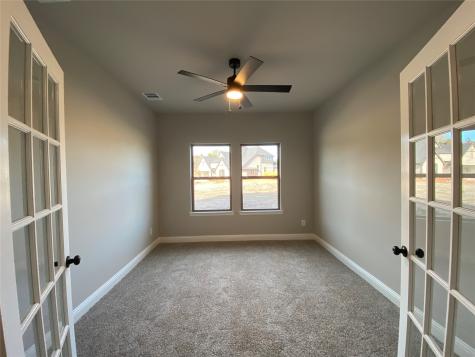 140 Kenilworth Lane Greenville TX 75401
