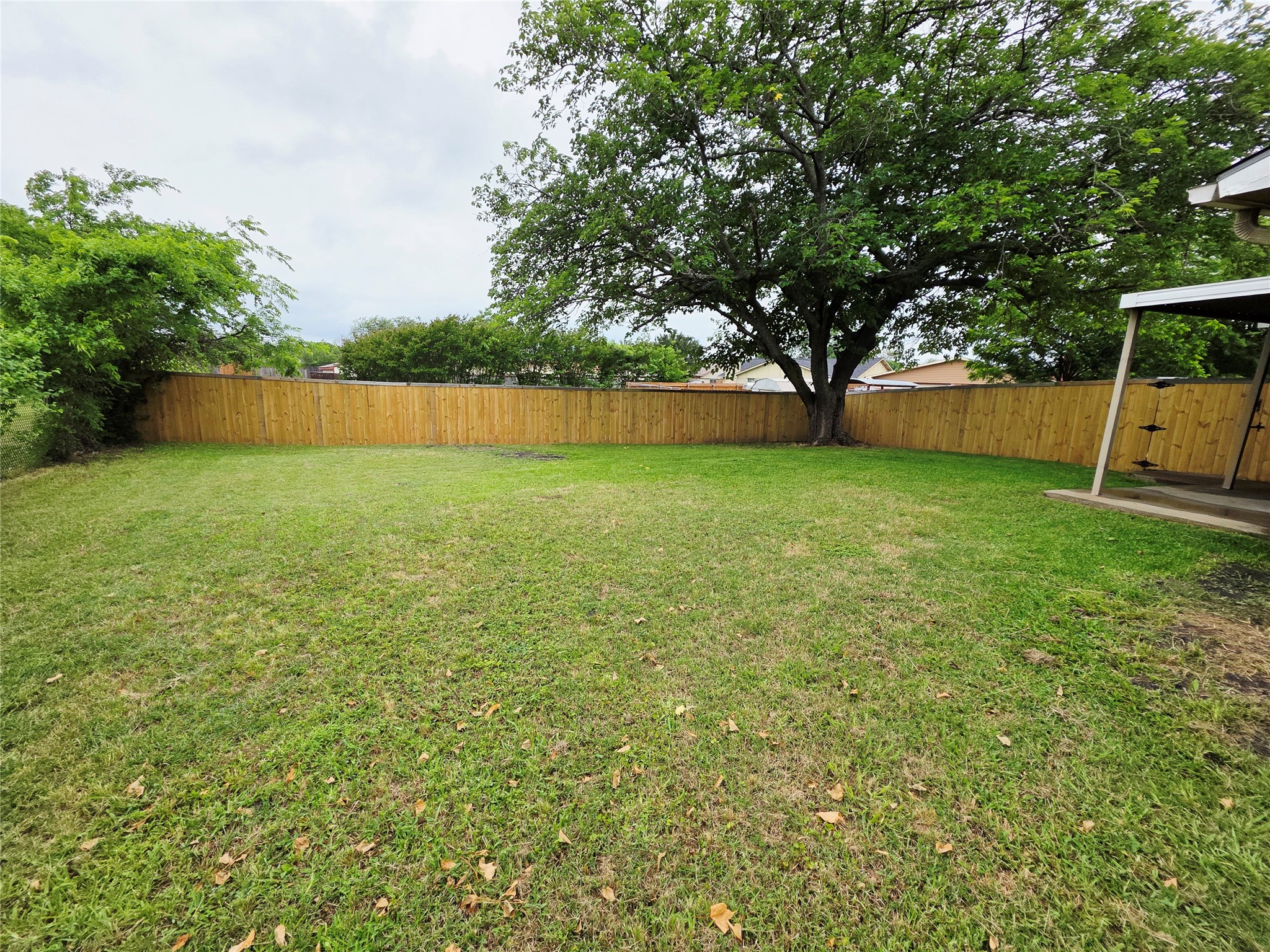 6101 Greenlawn Street Rowlett TX 75088