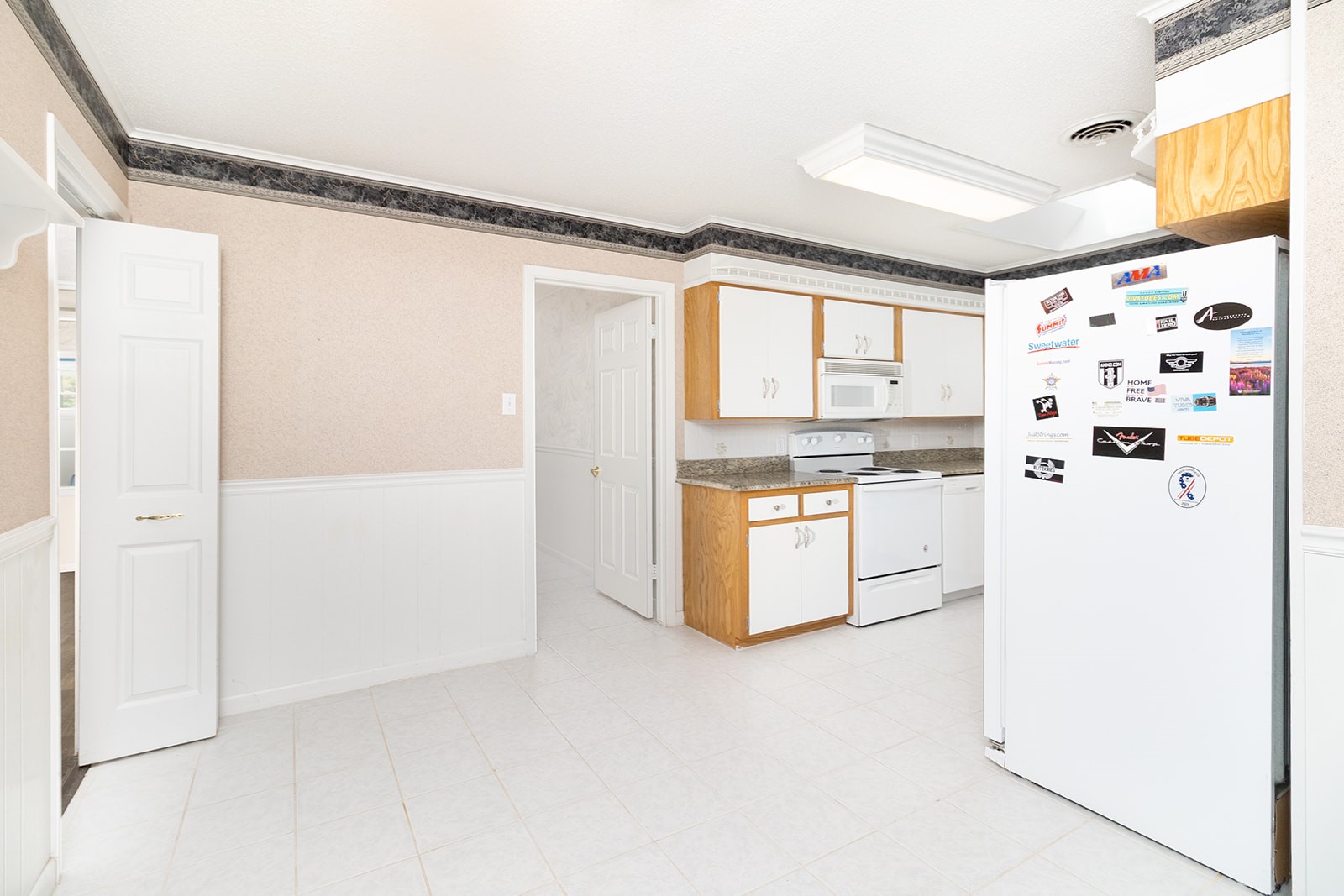 2102 S High Street Brady TX 76825