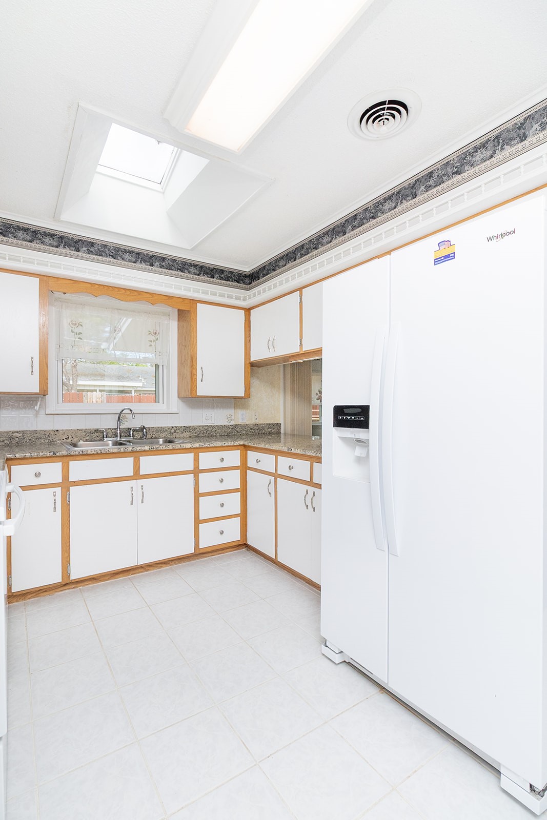 2102 S High Street Brady TX 76825