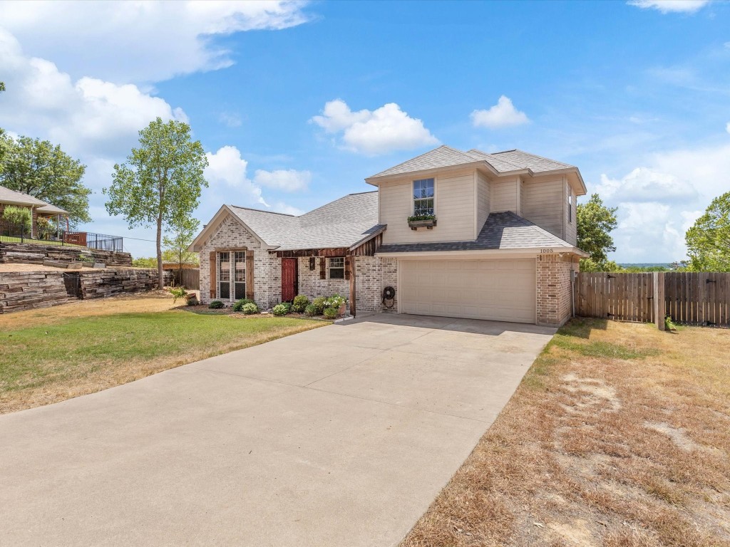 1005 King Street Weatherford TX 76086