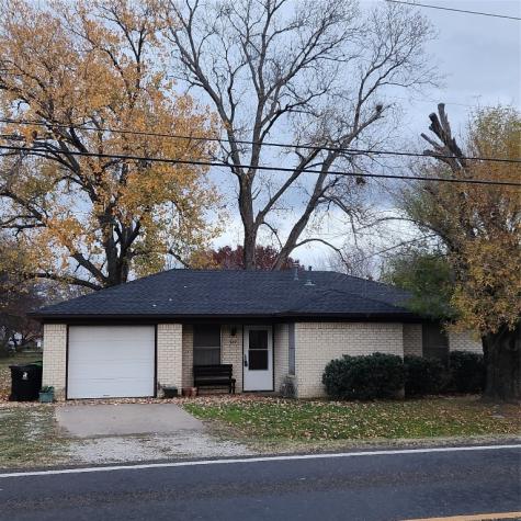 701 S Washington Street Pilot Point TX 76258