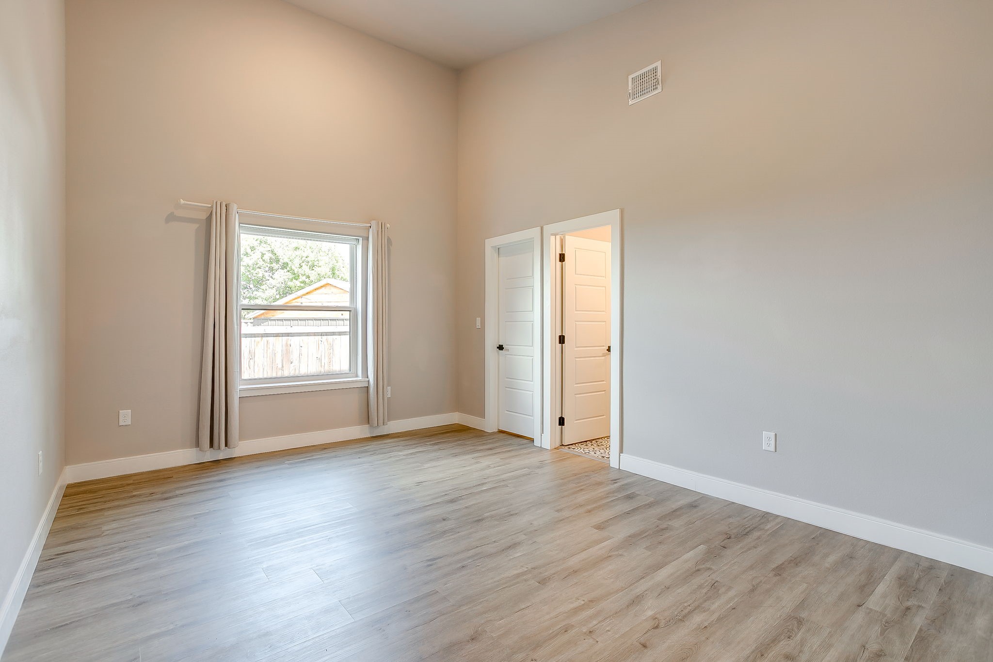 540 Burton Hill Drive Weatherford TX 76087