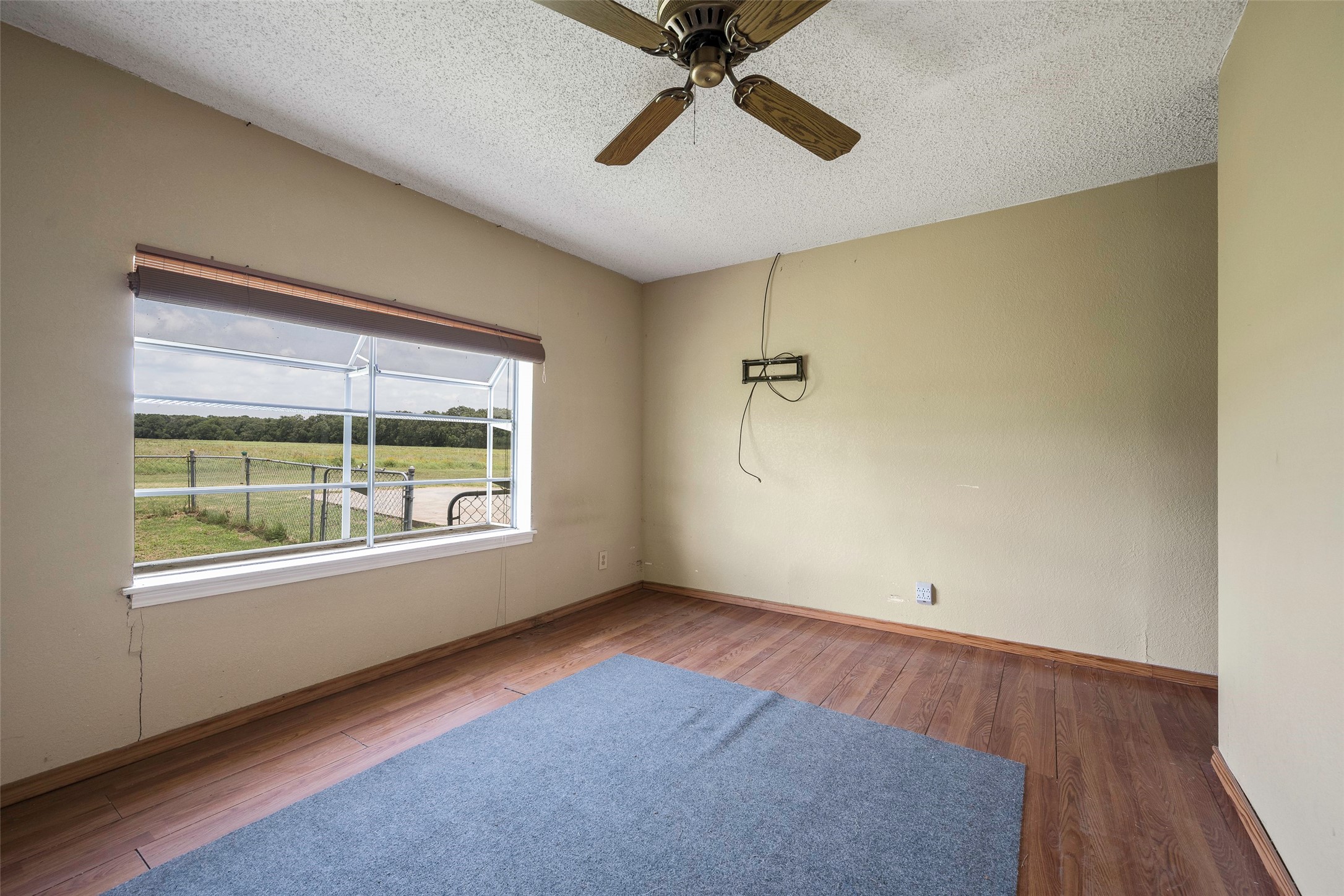 9830 County Road 4028 Kemp TX 75143