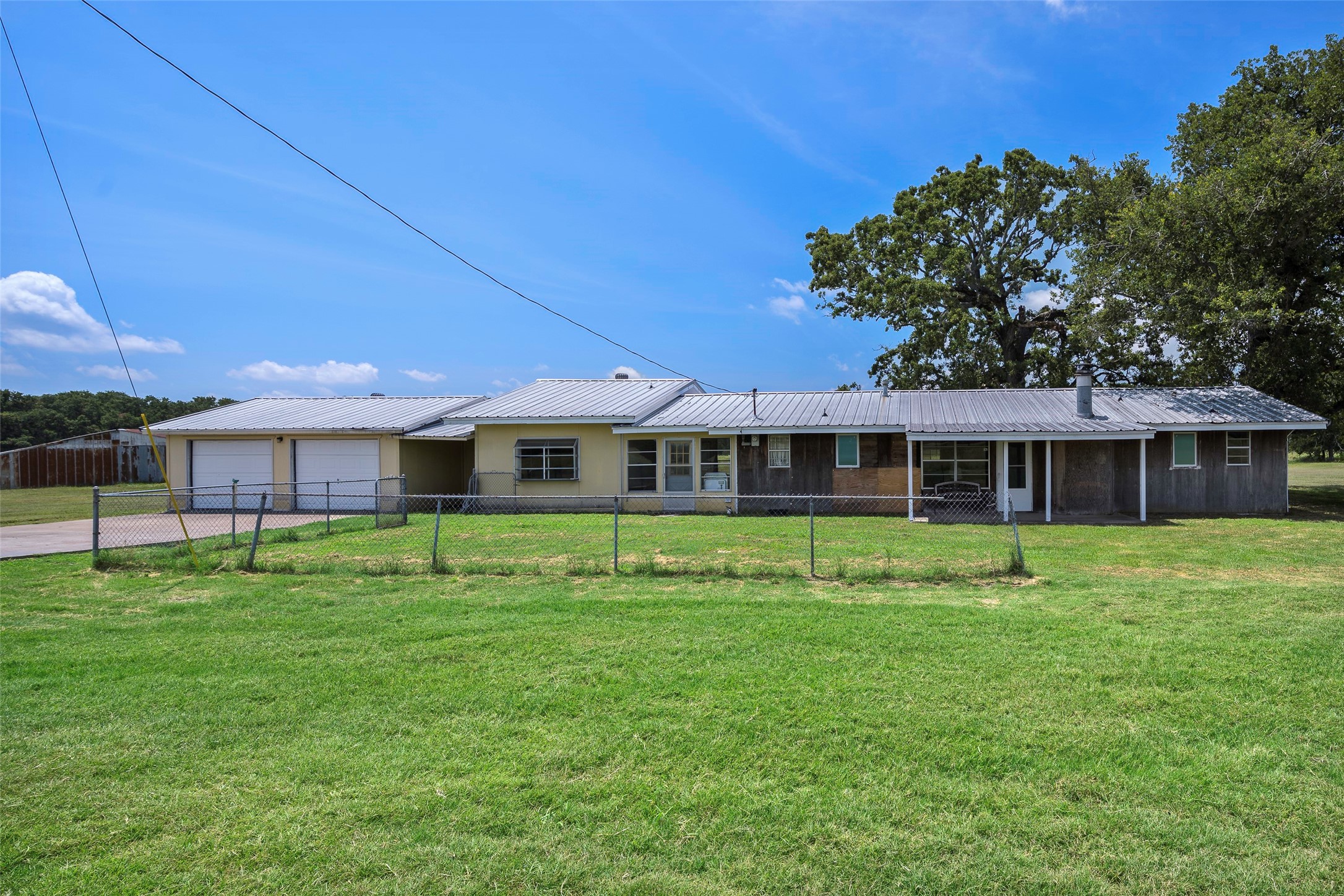 9830 County Road 4028 Kemp TX 75143