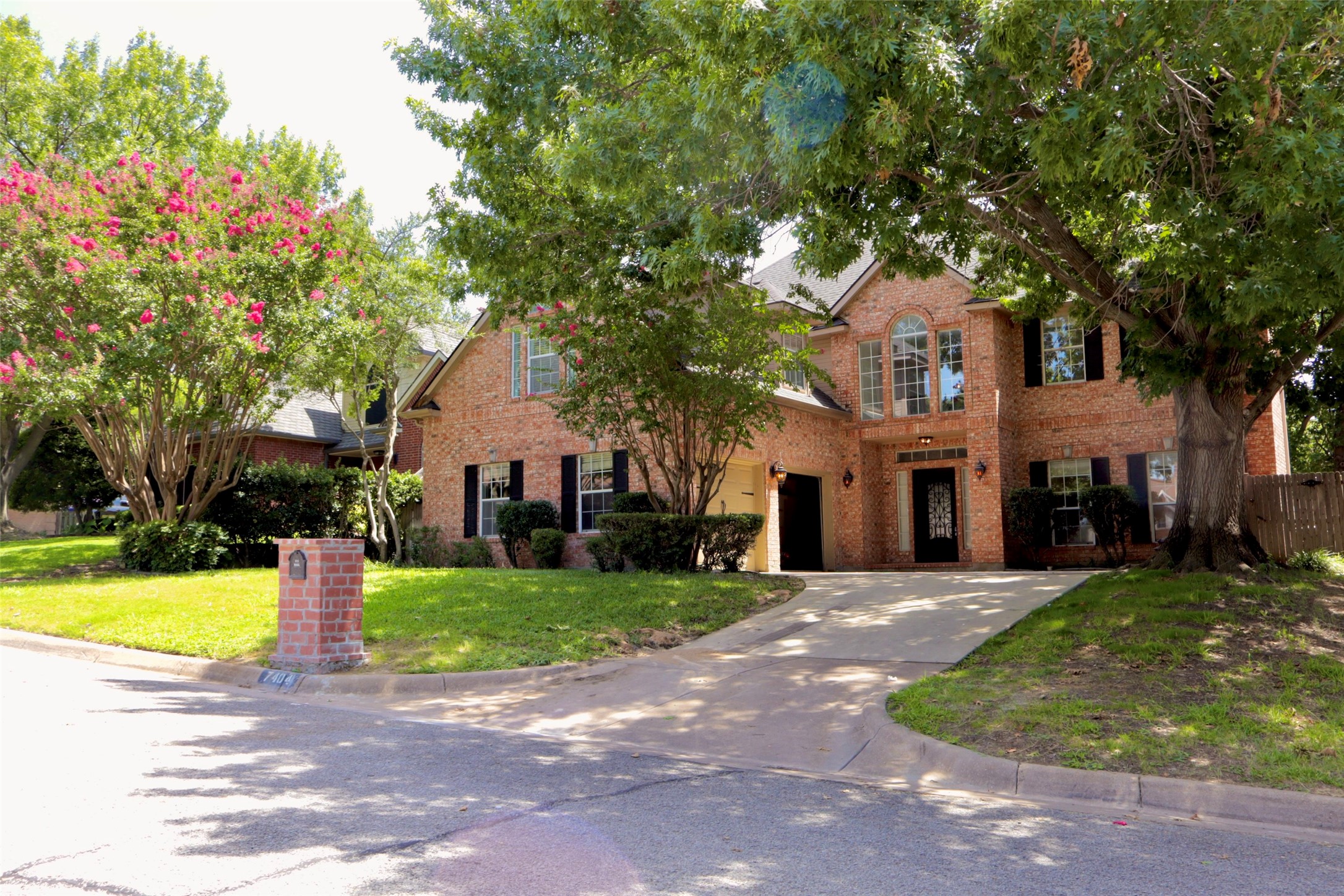 7404 Lands End Drive Arlington TX 76016