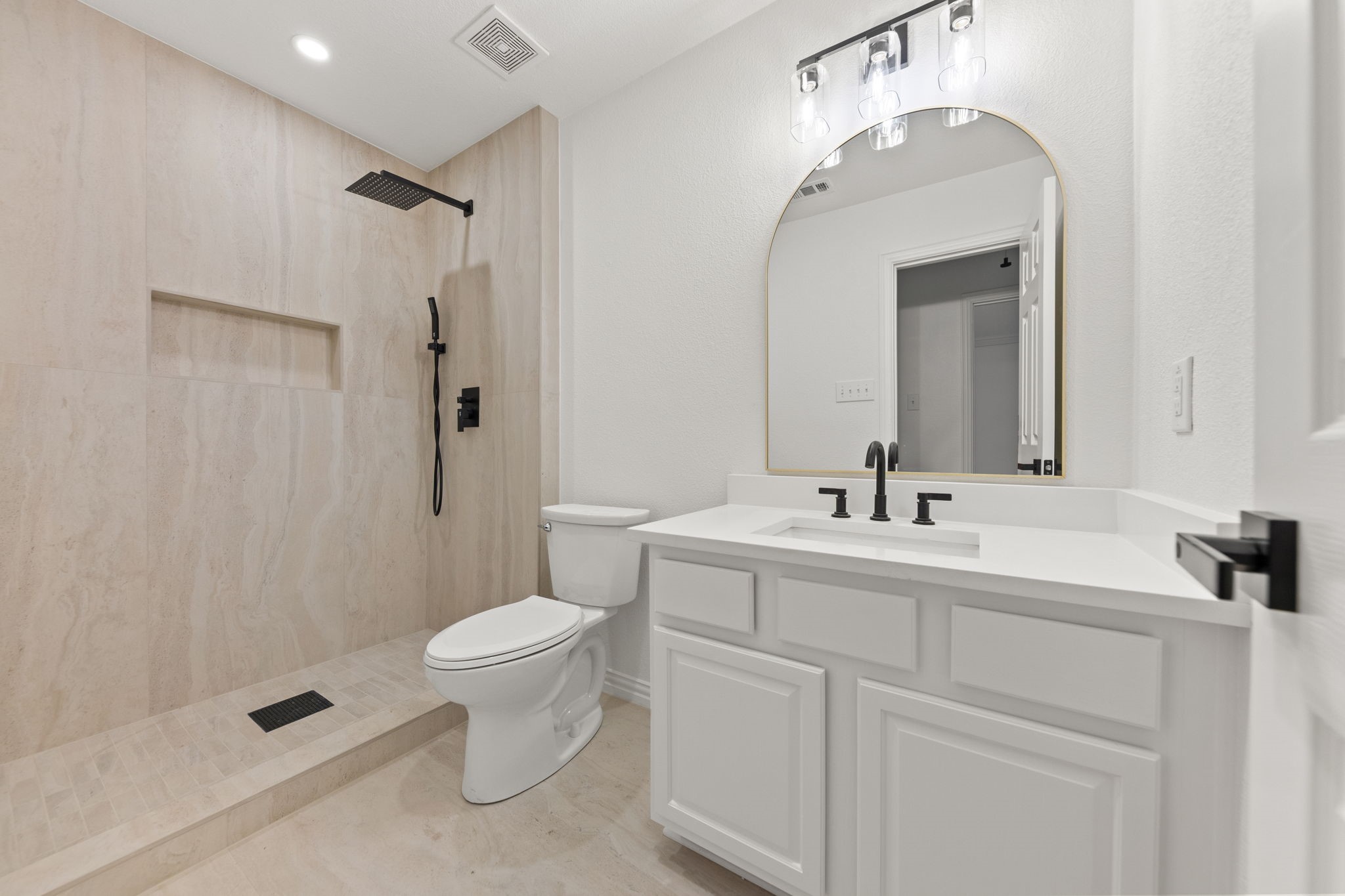 1212 Drexel Drive Desoto TX 75115