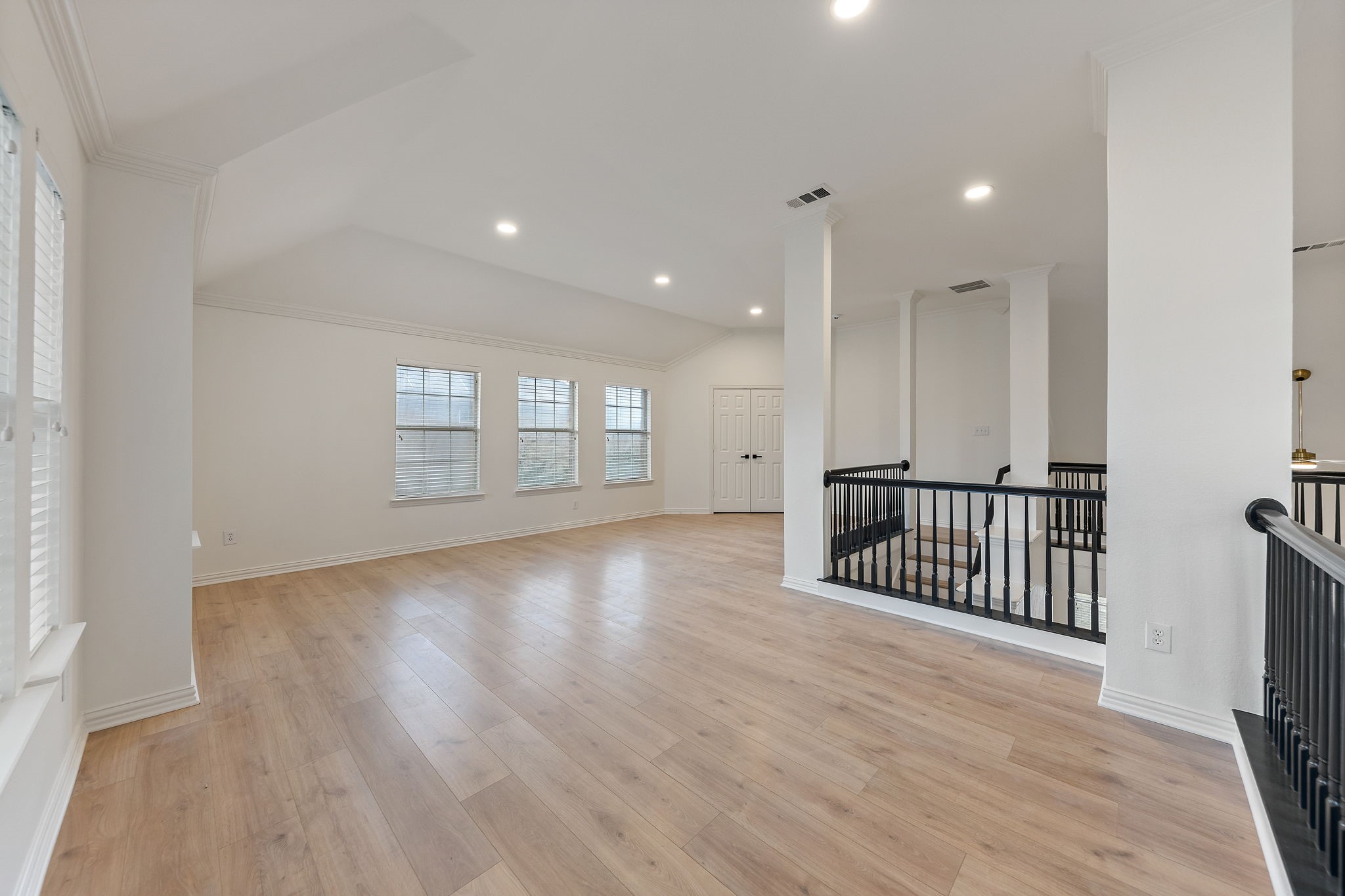 1212 Drexel Drive Desoto TX 75115