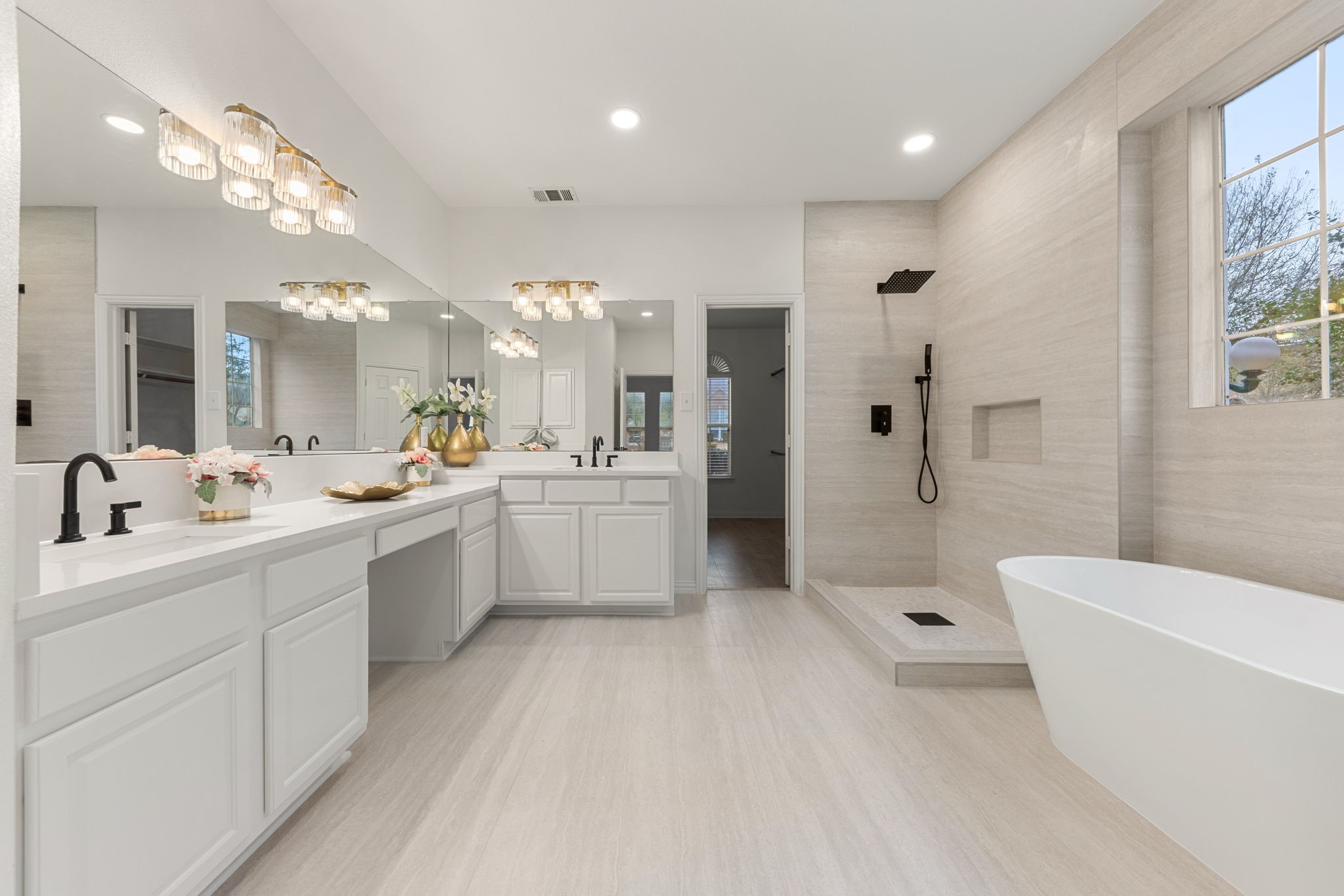 1212 Drexel Drive Desoto TX 75115