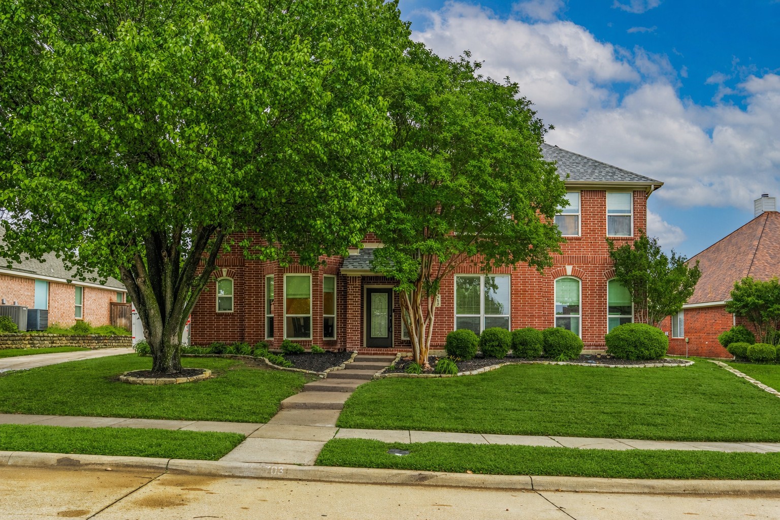 703 Waters Edge Keller TX 76248