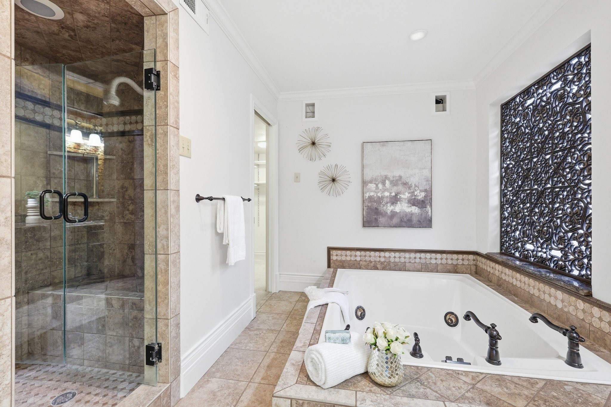 16815 Village Lane Dallas TX 75248