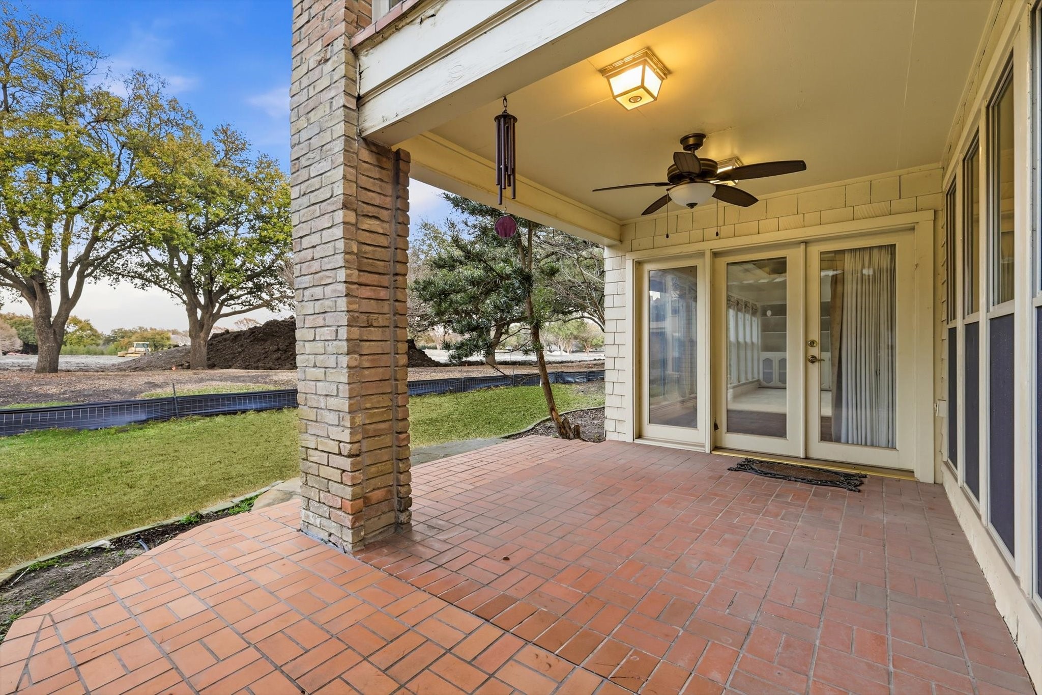 16815 Village Lane Dallas TX 75248