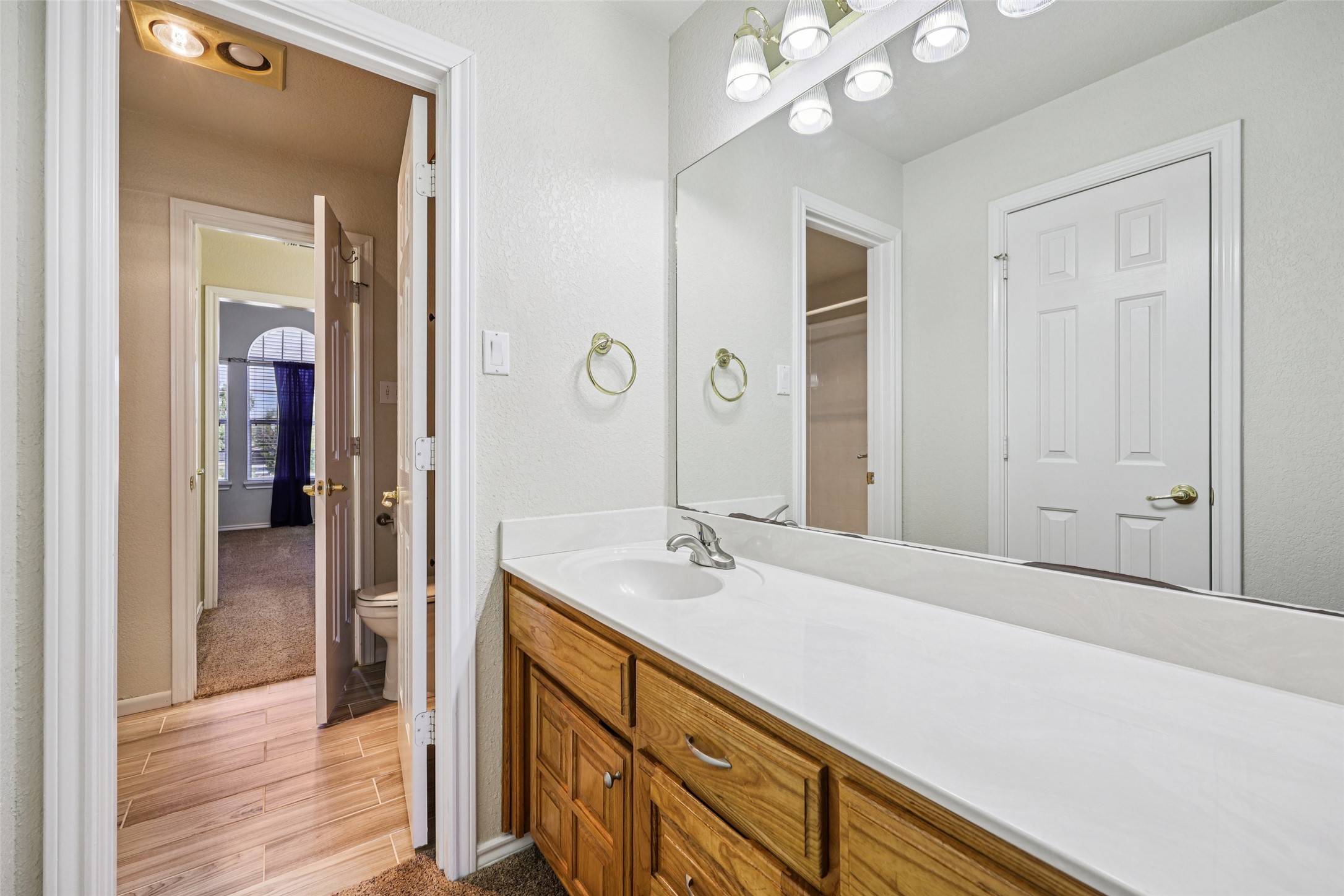 1804 E Fm 1187 Aledo TX 76008