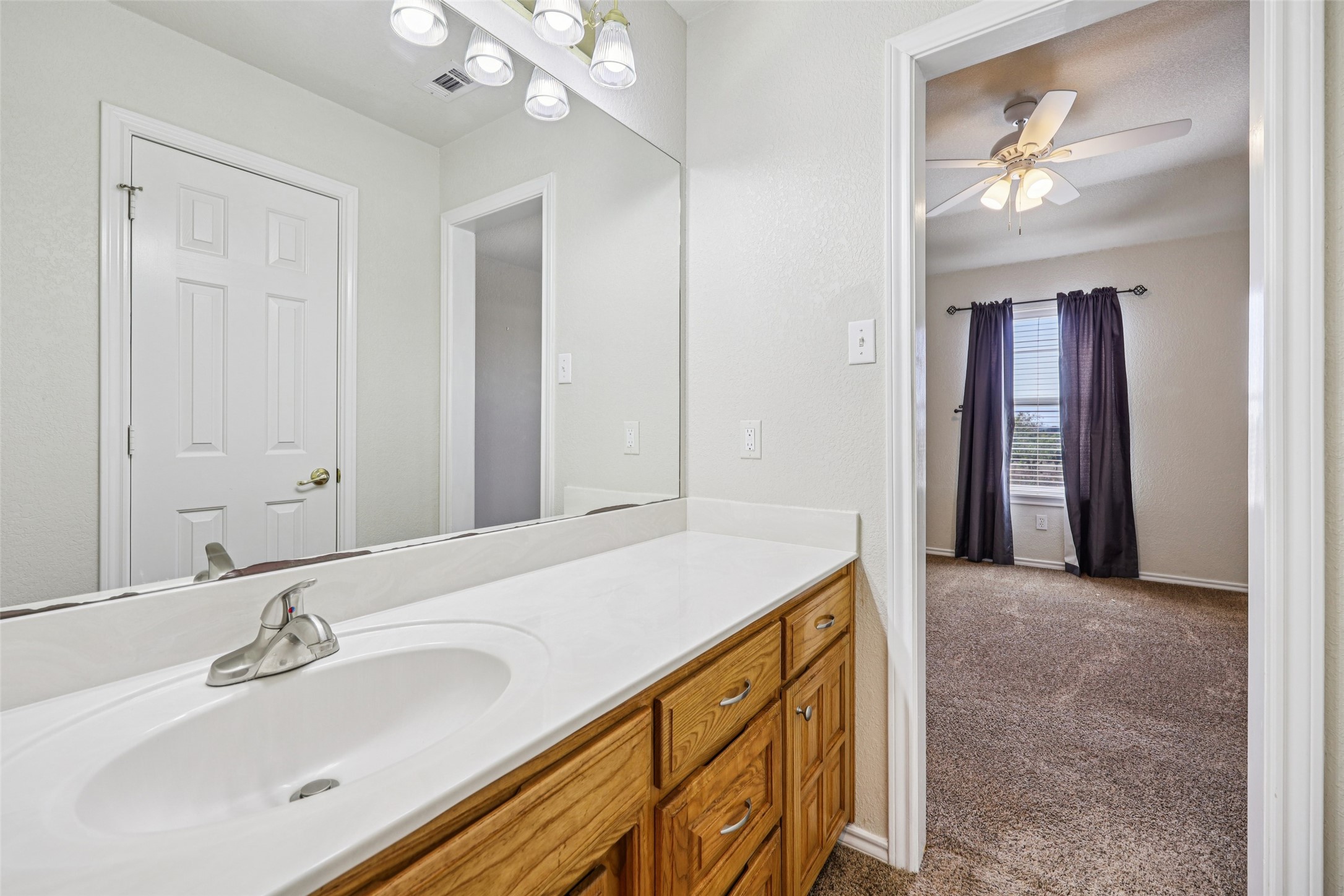 1804 E Fm 1187 Aledo TX 76008