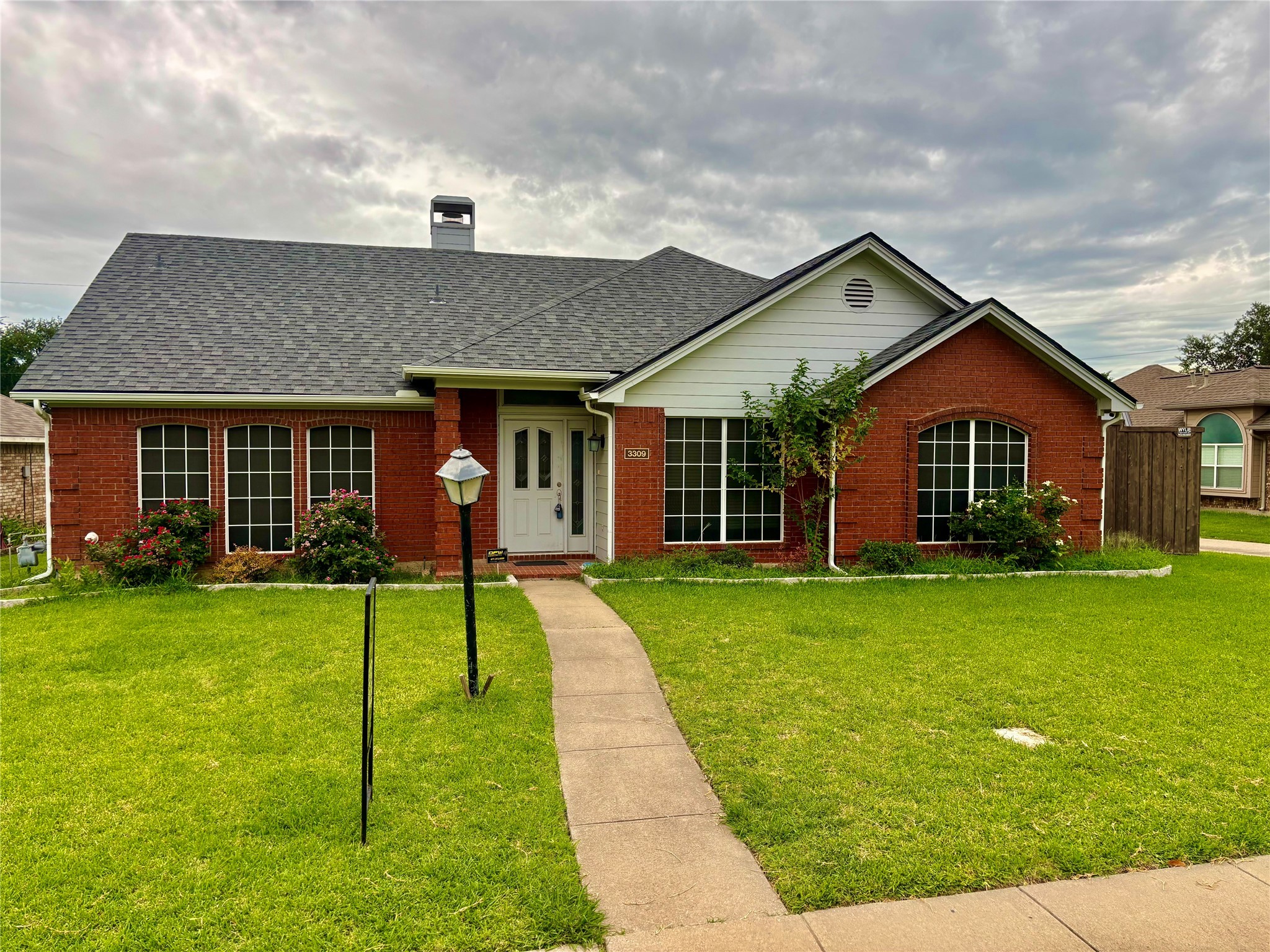 3309 Susan Lane Carrollton TX 75007