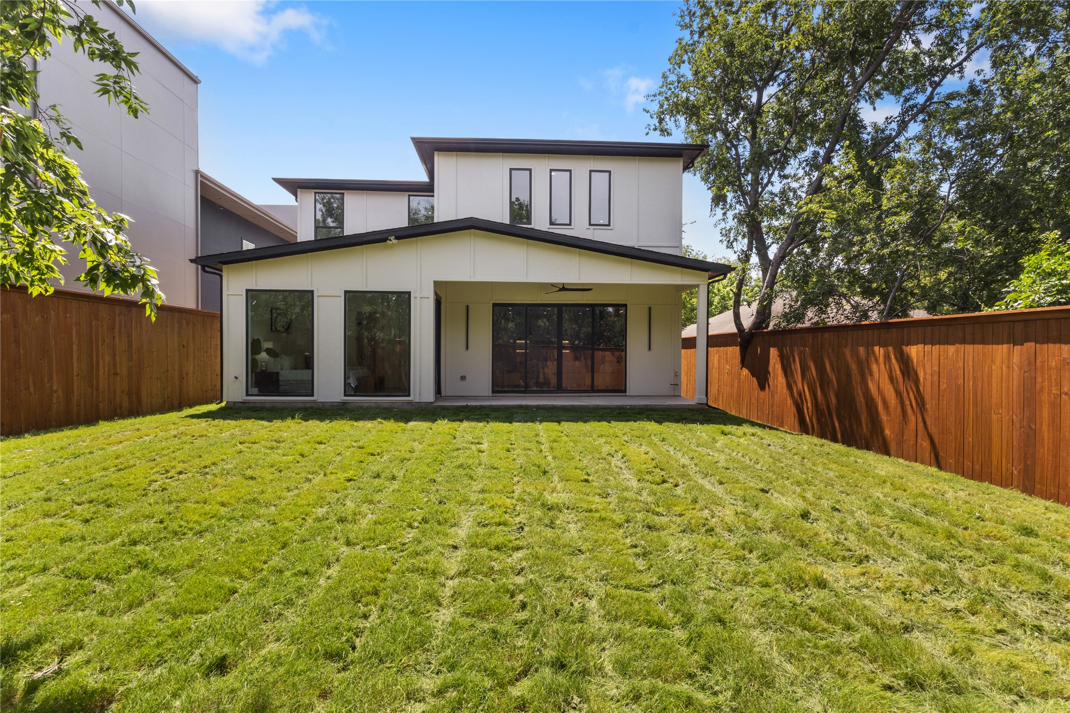 3440 Crossman Avenue Dallas TX 75212