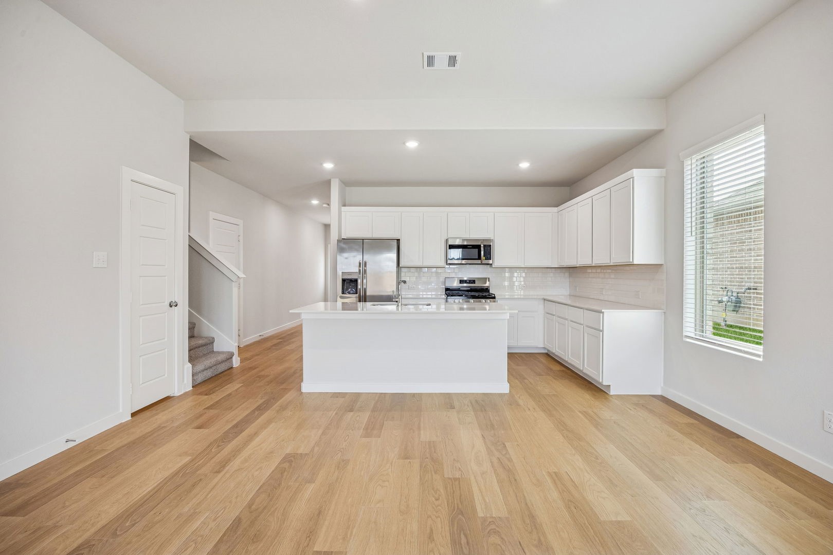 472 Hundred Acre Drive Waxahachie TX 75165