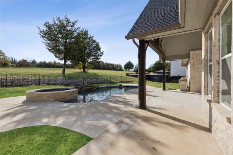 4594 Lake Breeze Drive Mckinney TX 75071
