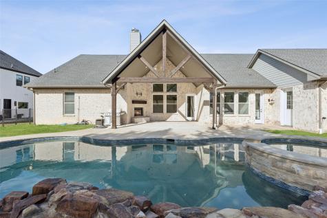 4594 Lake Breeze Drive Mckinney TX 75071