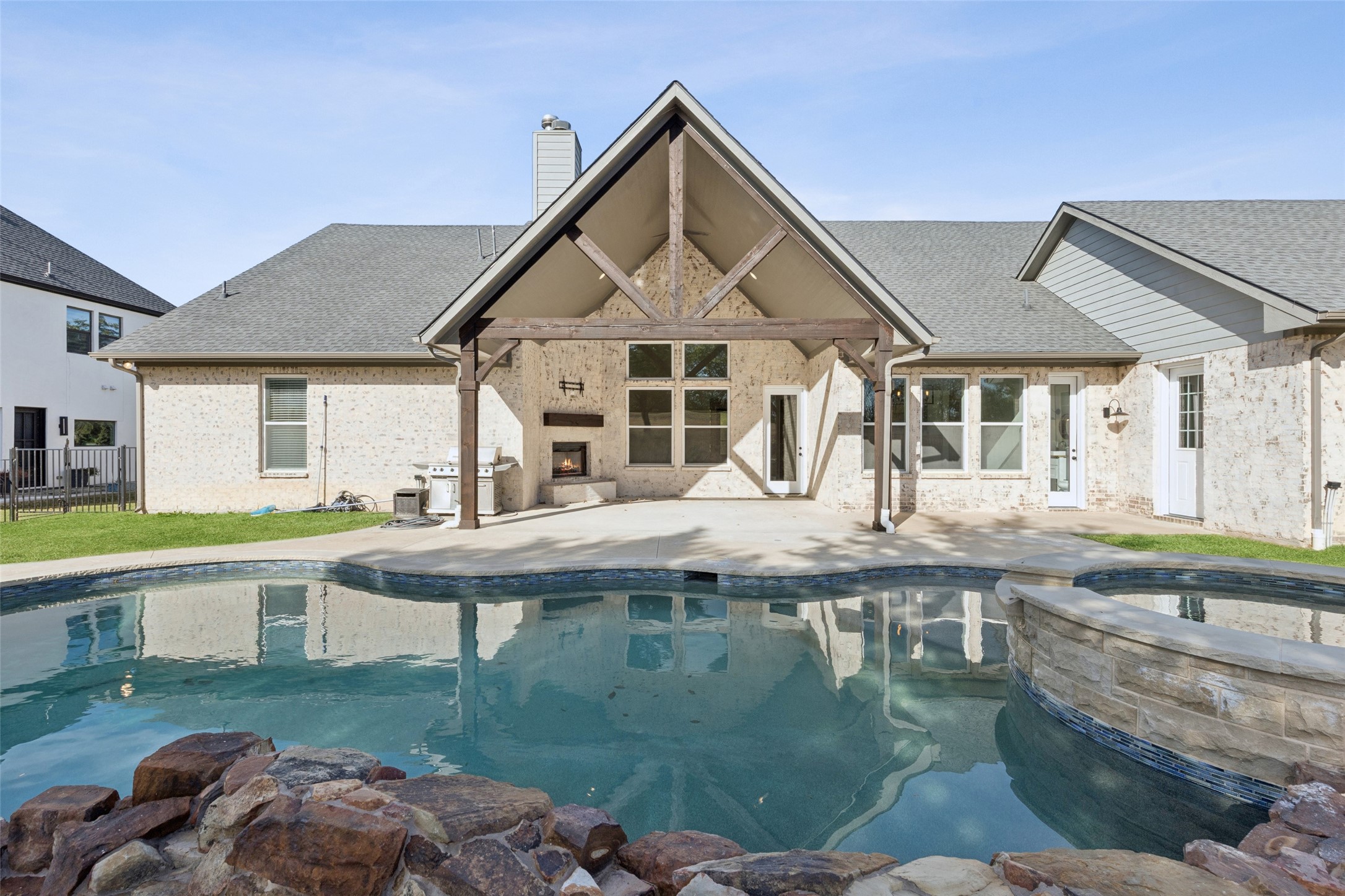 4594 Lake Breeze Drive Mckinney TX 75071