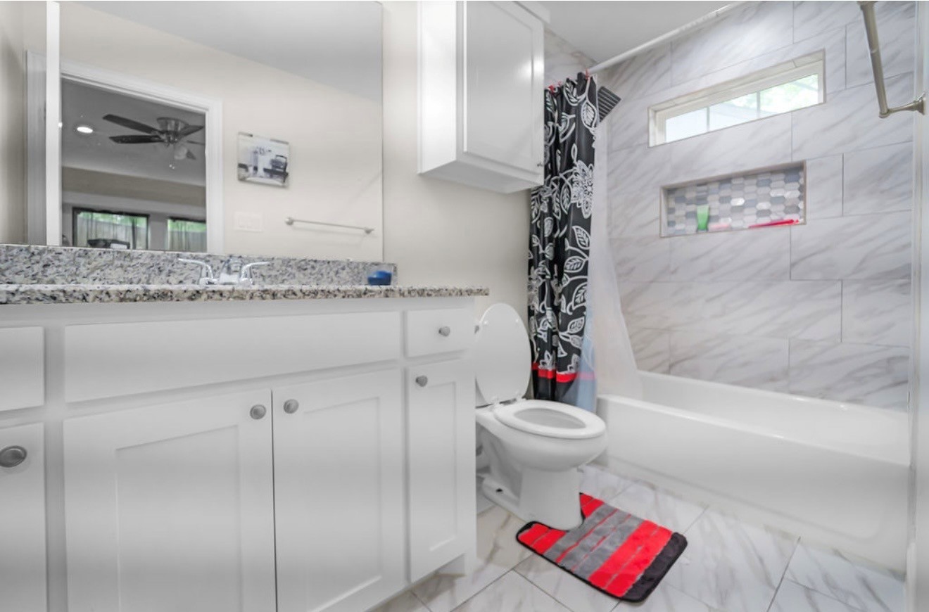 2114 Volga Avenue Dallas TX 75216