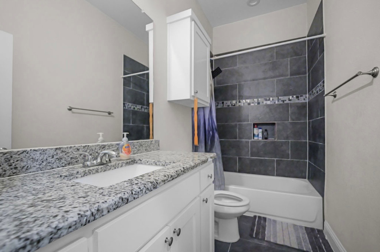 2114 Volga Avenue Dallas TX 75216