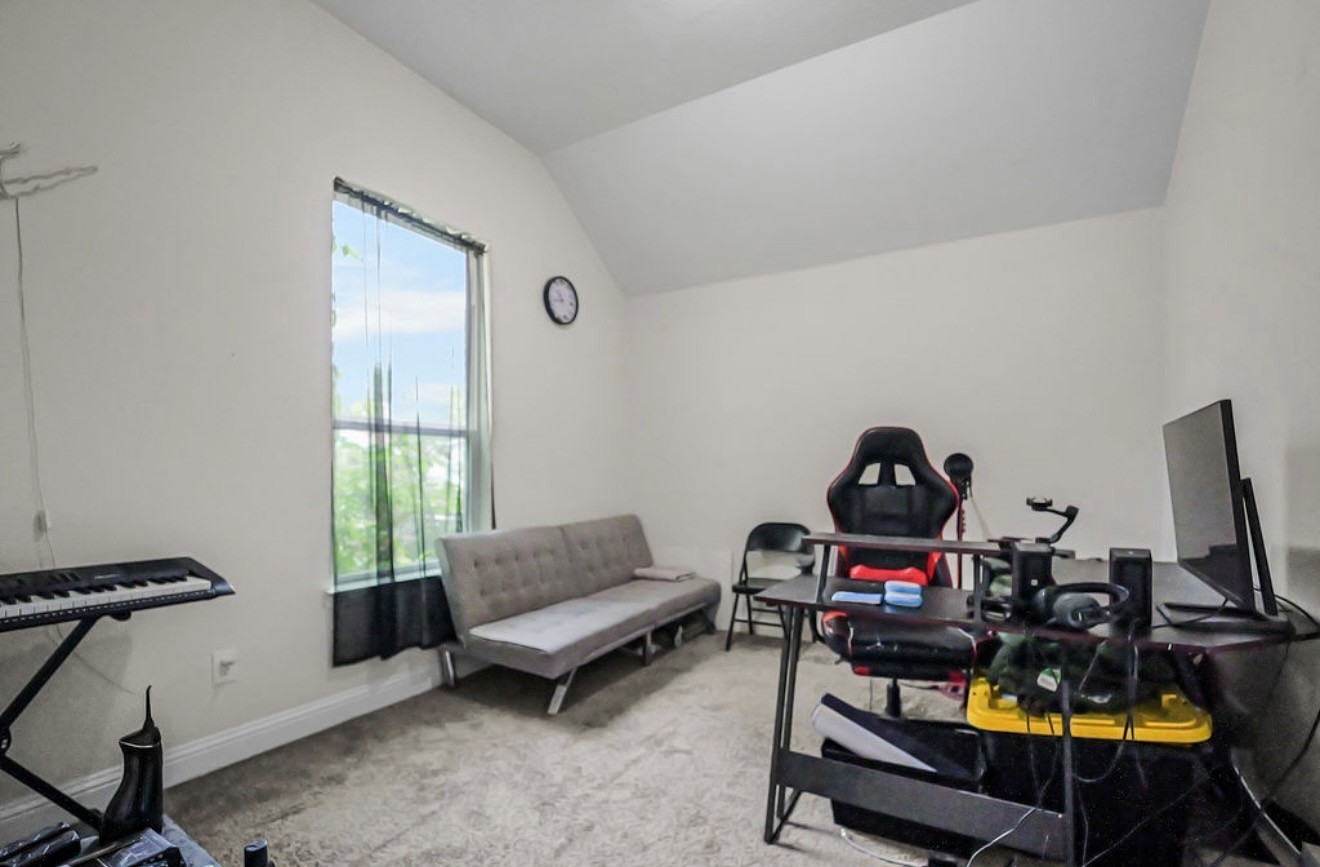 2114 Volga Avenue Dallas TX 75216