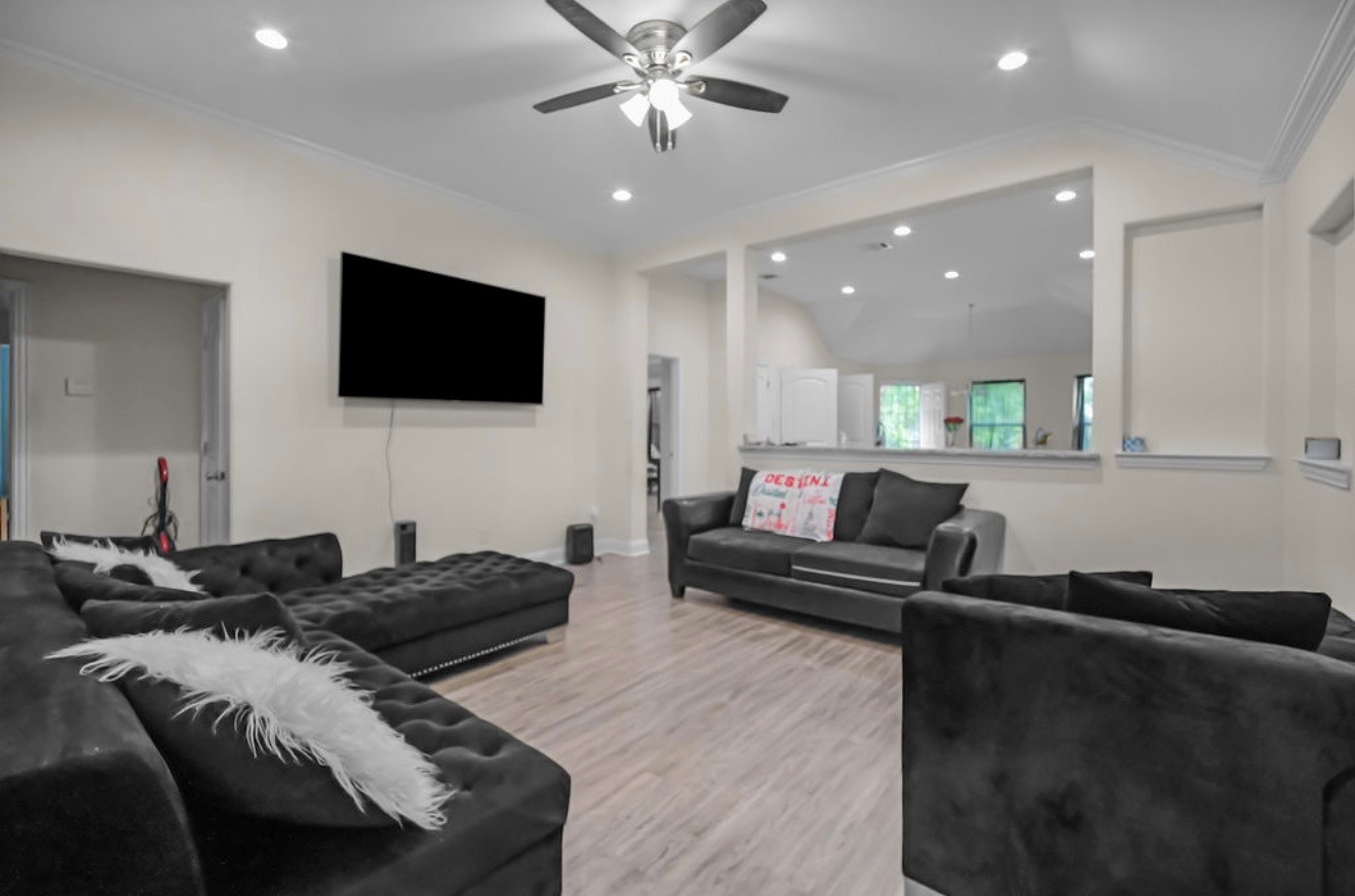 2114 Volga Avenue Dallas TX 75216