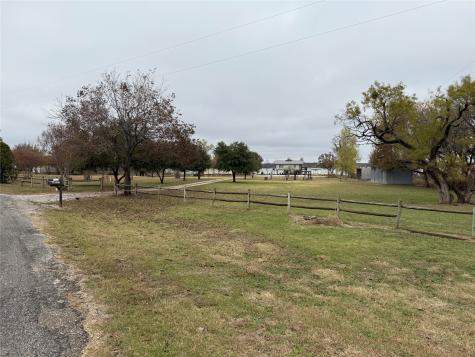 625 County Road 237 Eastland TX 76448
