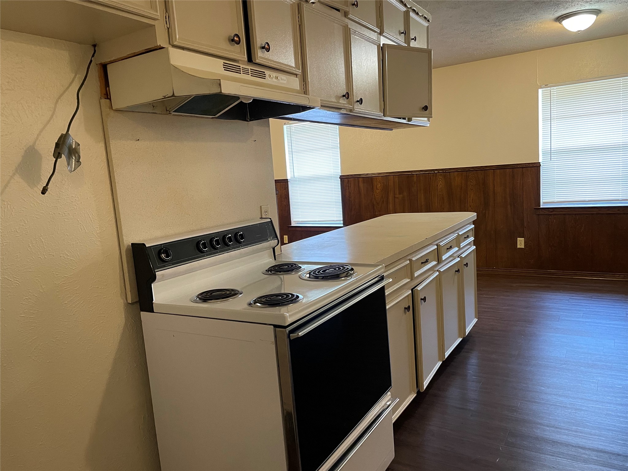 123 Evelyn Street Desoto TX 75115