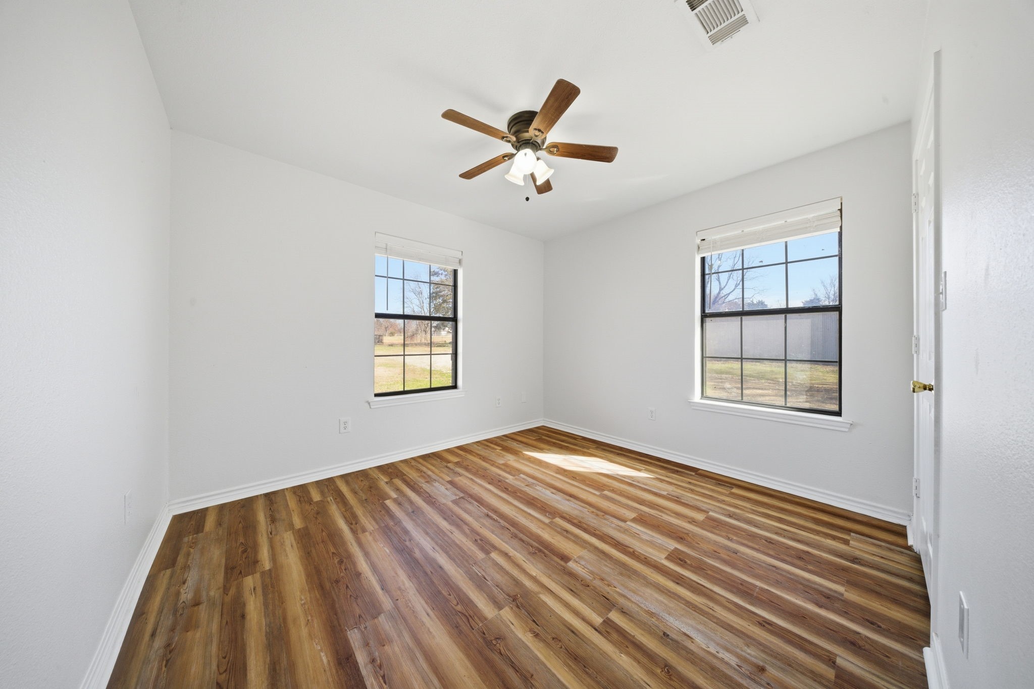 697 County Road 166 Whitesboro TX 76273