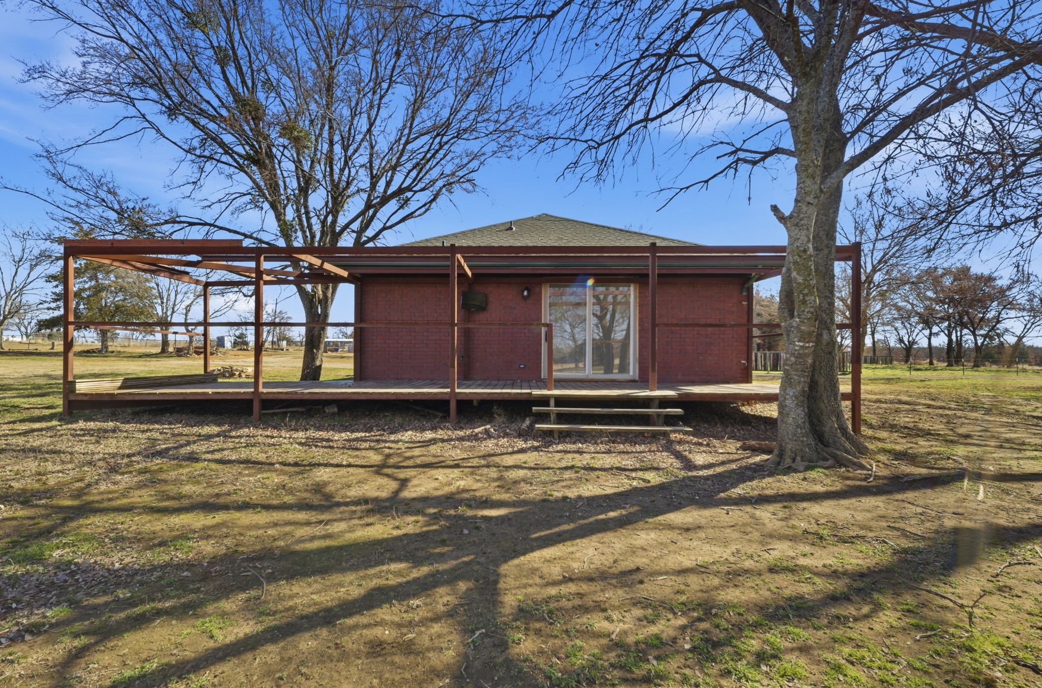 697 County Road 166 Whitesboro TX 76273