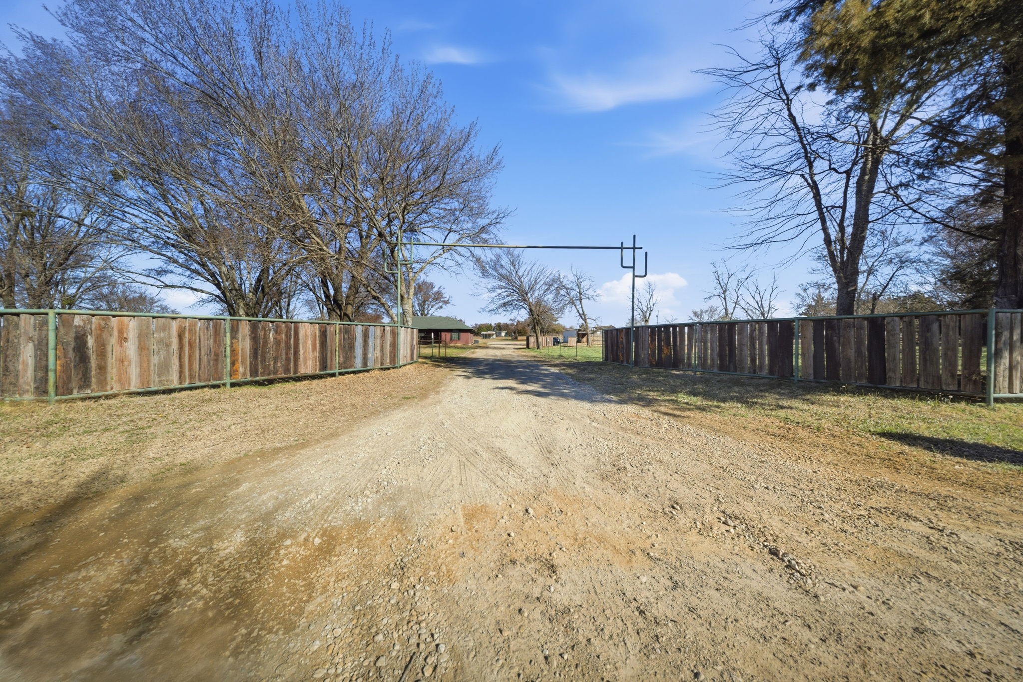 697 County Road 166 Whitesboro TX 76273