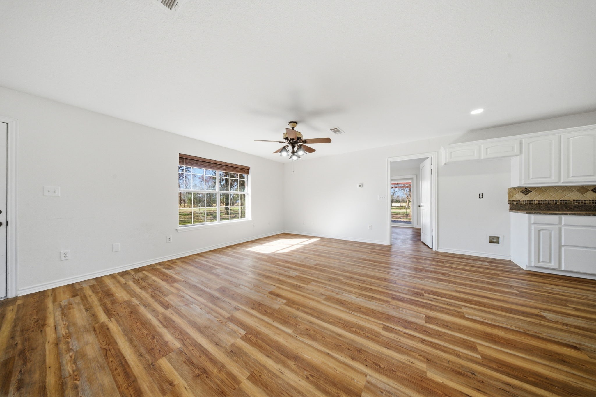 697 County Road 166 Whitesboro TX 76273