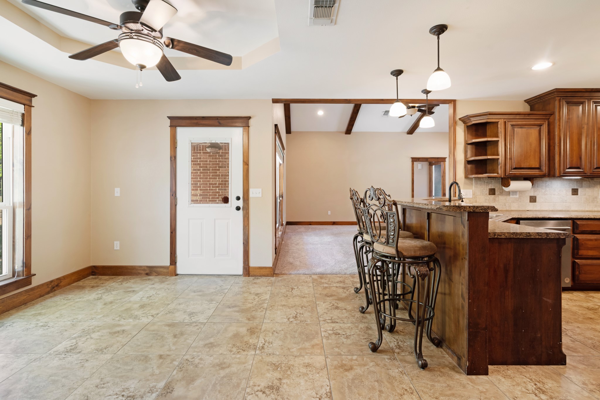 360 County Road 42570 Paris TX 75462