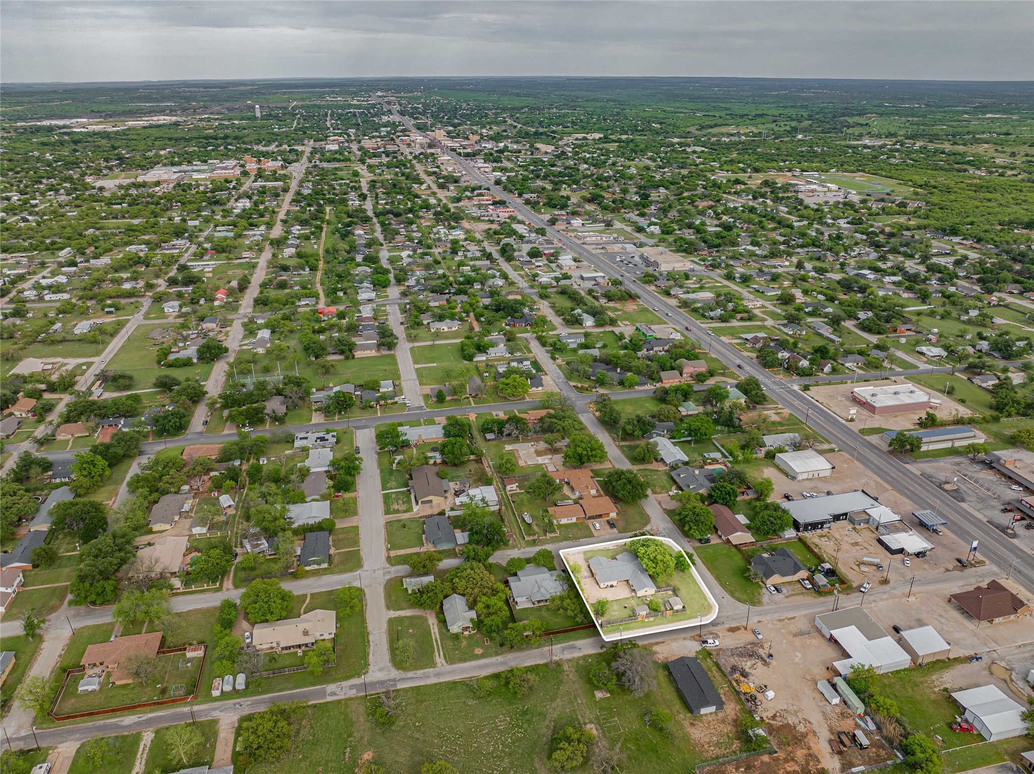 201 Westwood Street Breckenridge TX 76424