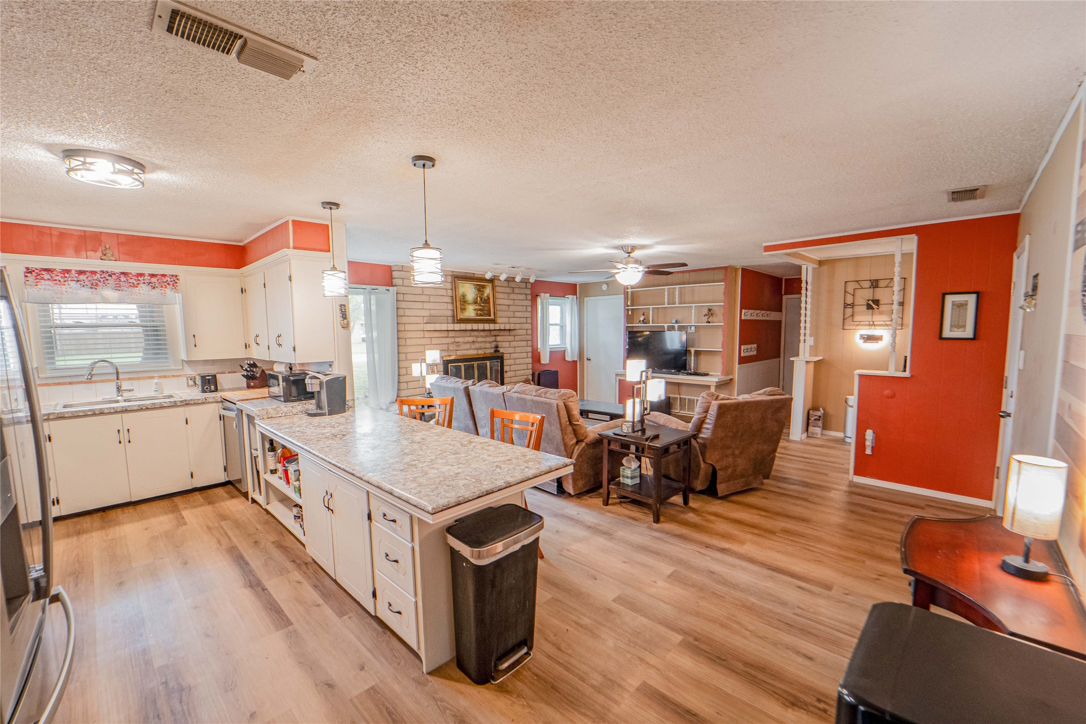 201 Westwood Street Breckenridge TX 76424