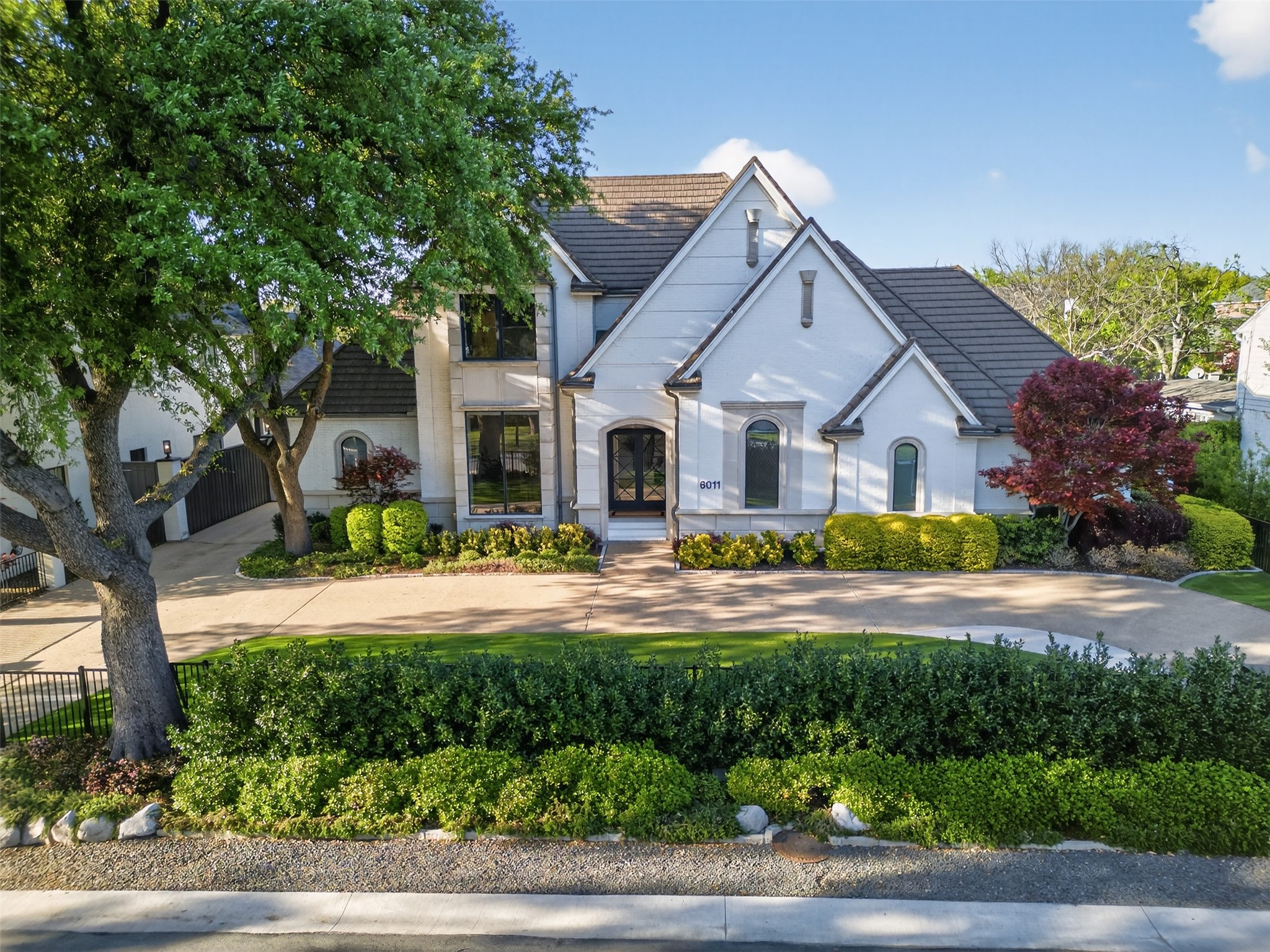 6011 Lakehurst Avenue Dallas TX 75230