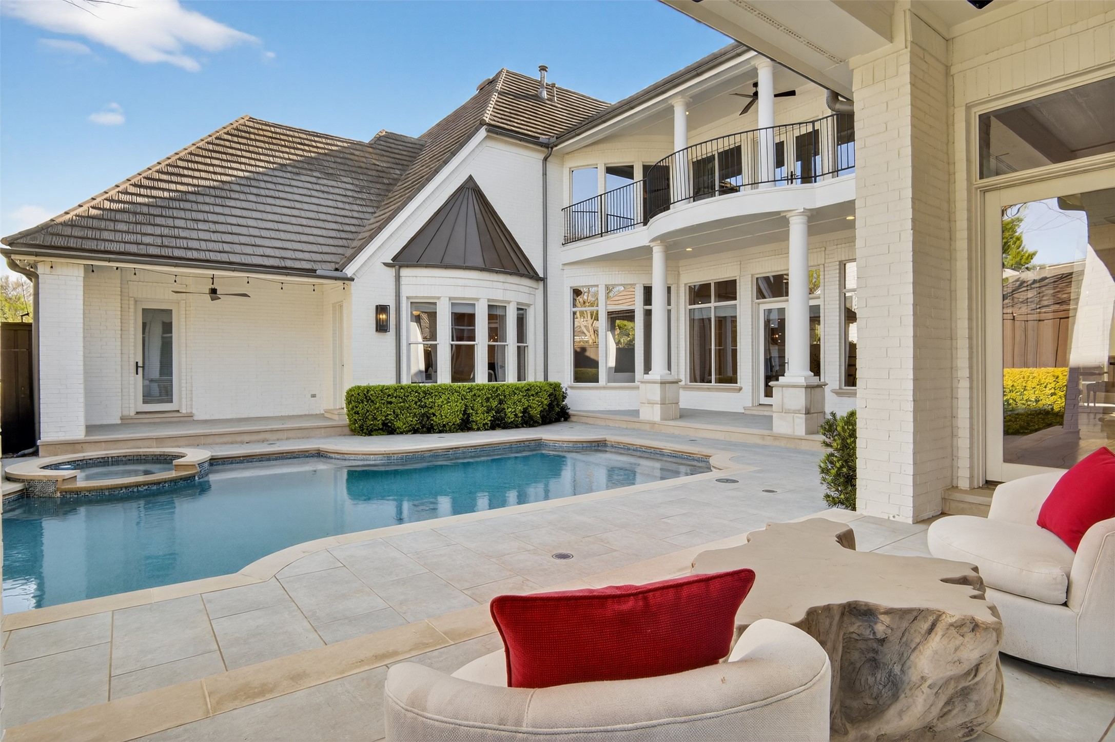 6011 Lakehurst Avenue Dallas TX 75230