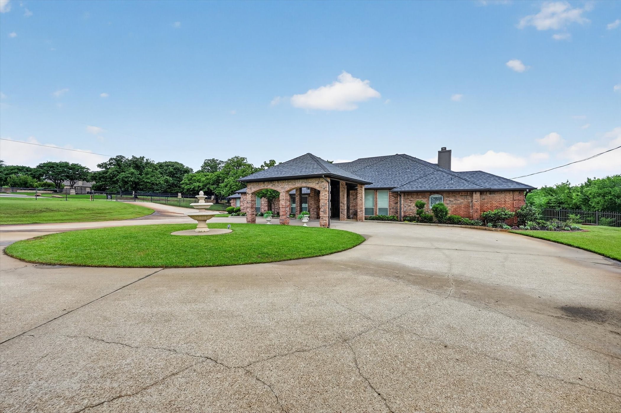 7401 Bent Trail Mansfield TX 76063